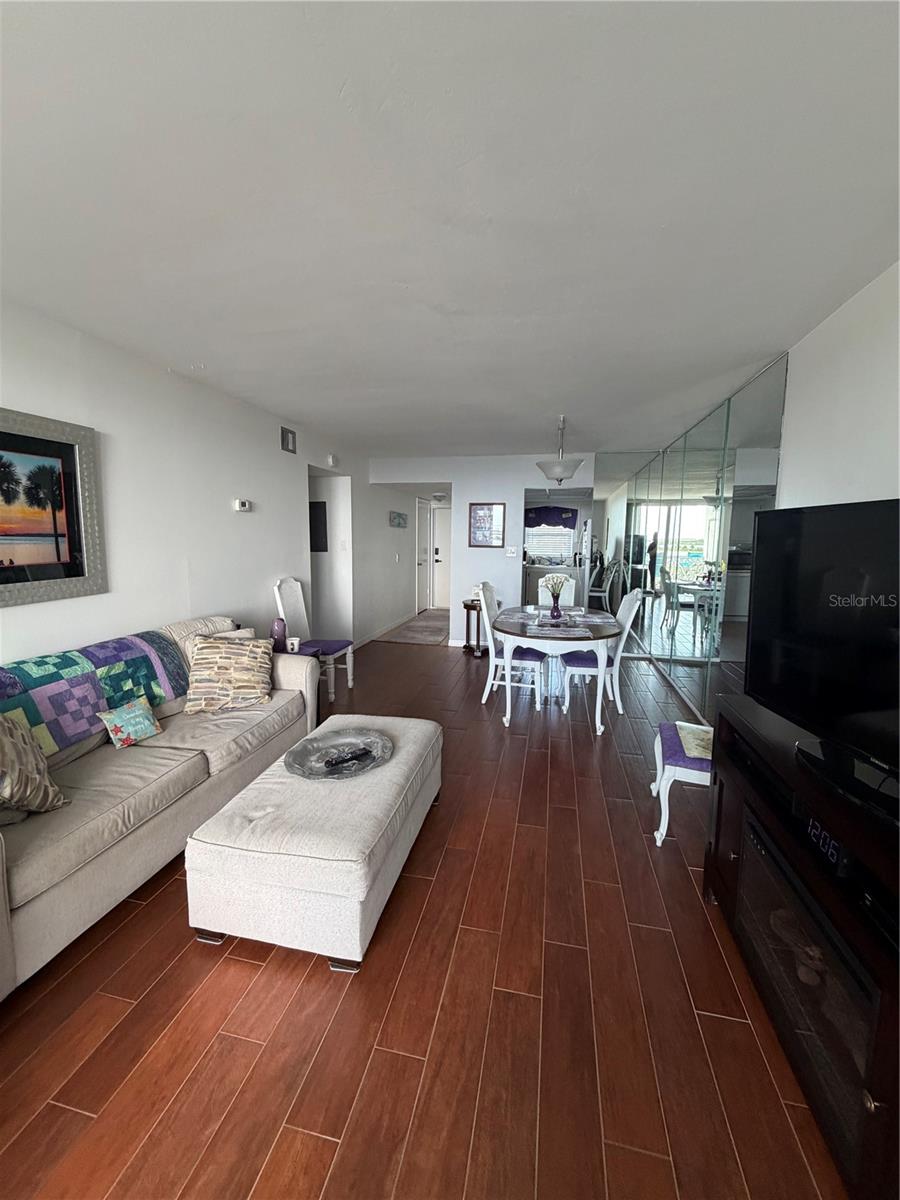 9 FORBES PL #405, DUNEDIN, FL, 34698