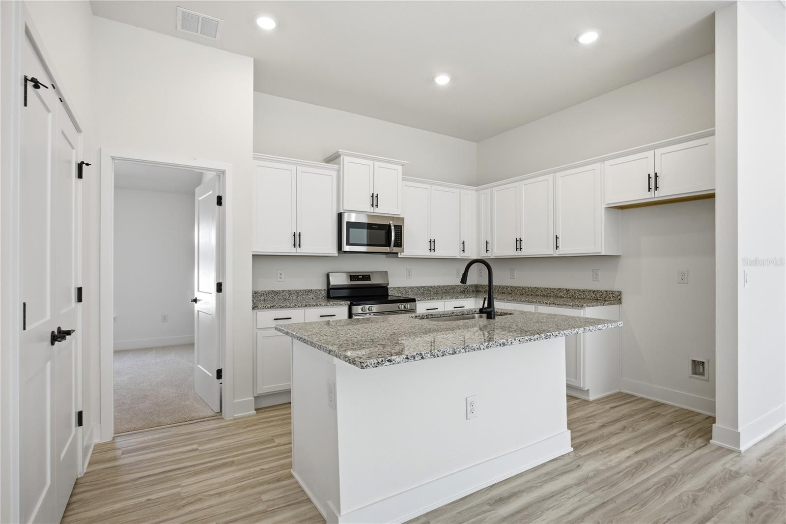2618 SW 250TH TER, NEWBERRY, FL, 32669