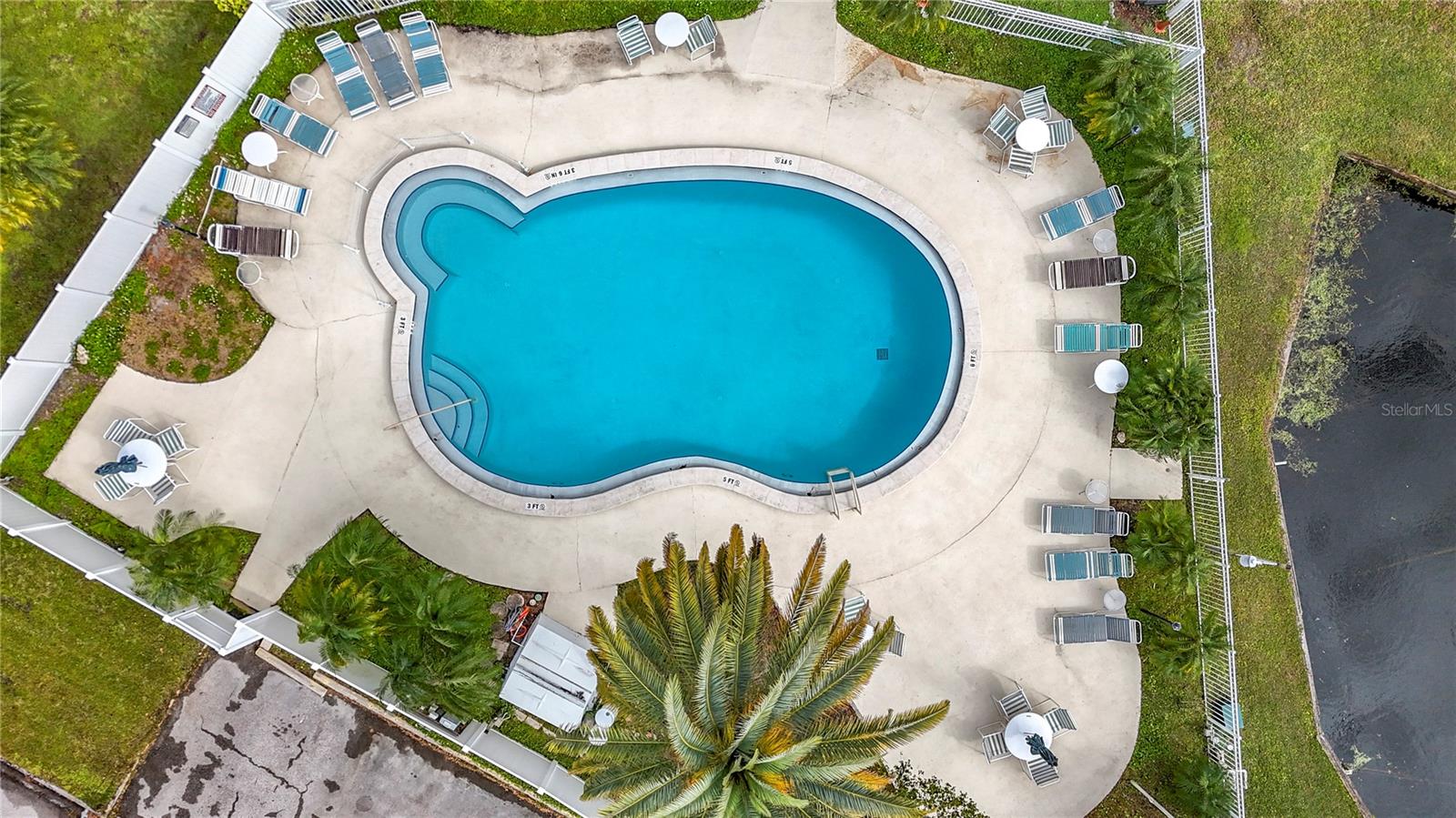 225 COUNTRY CLUB DR #1404, LARGO, FL, 33771