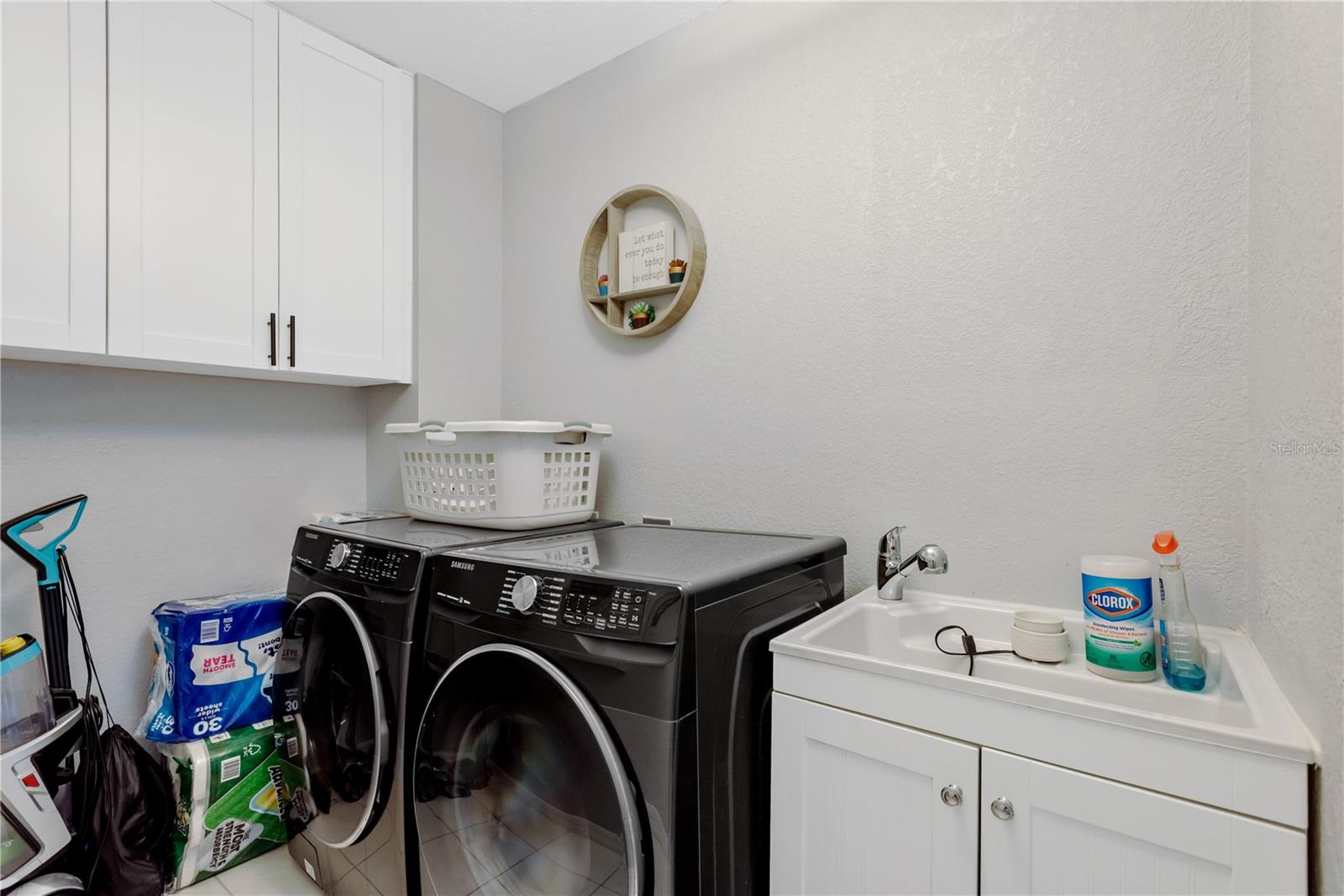 2852 BAYSHORE TRAILS DR, TAMPA, FL, 33611