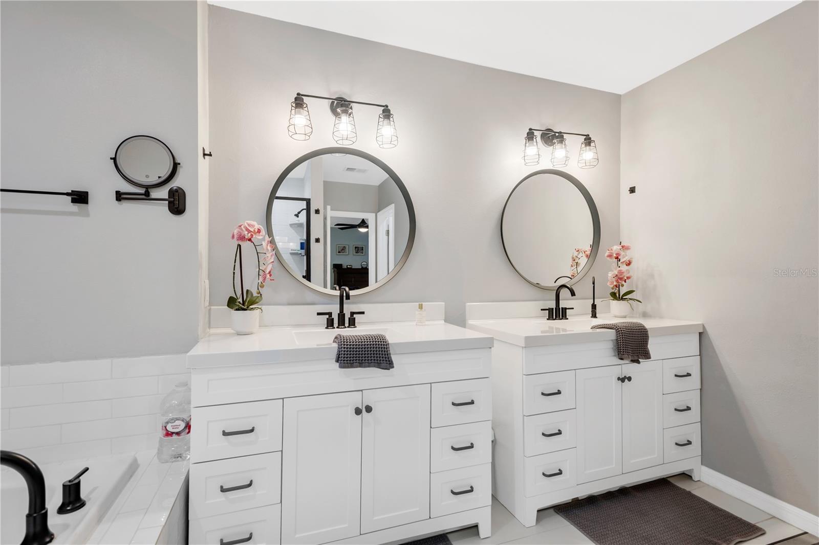 2852 BAYSHORE TRAILS DR, TAMPA, FL, 33611