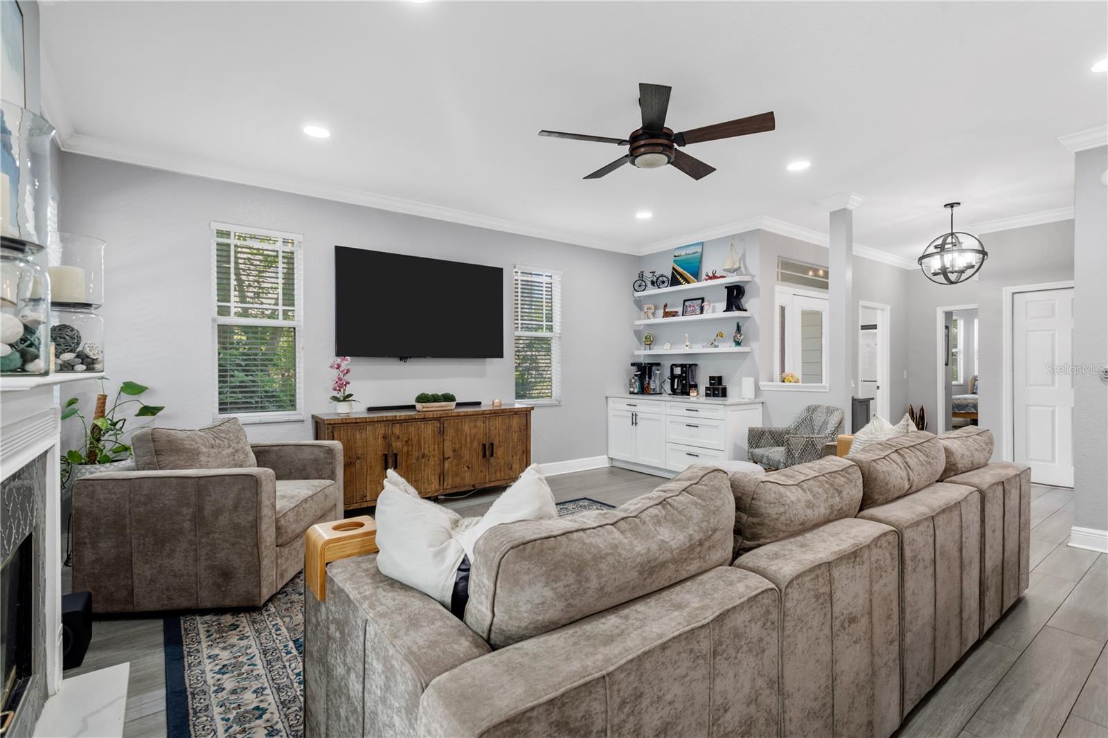 2852 BAYSHORE TRAILS DR, TAMPA, FL, 33611