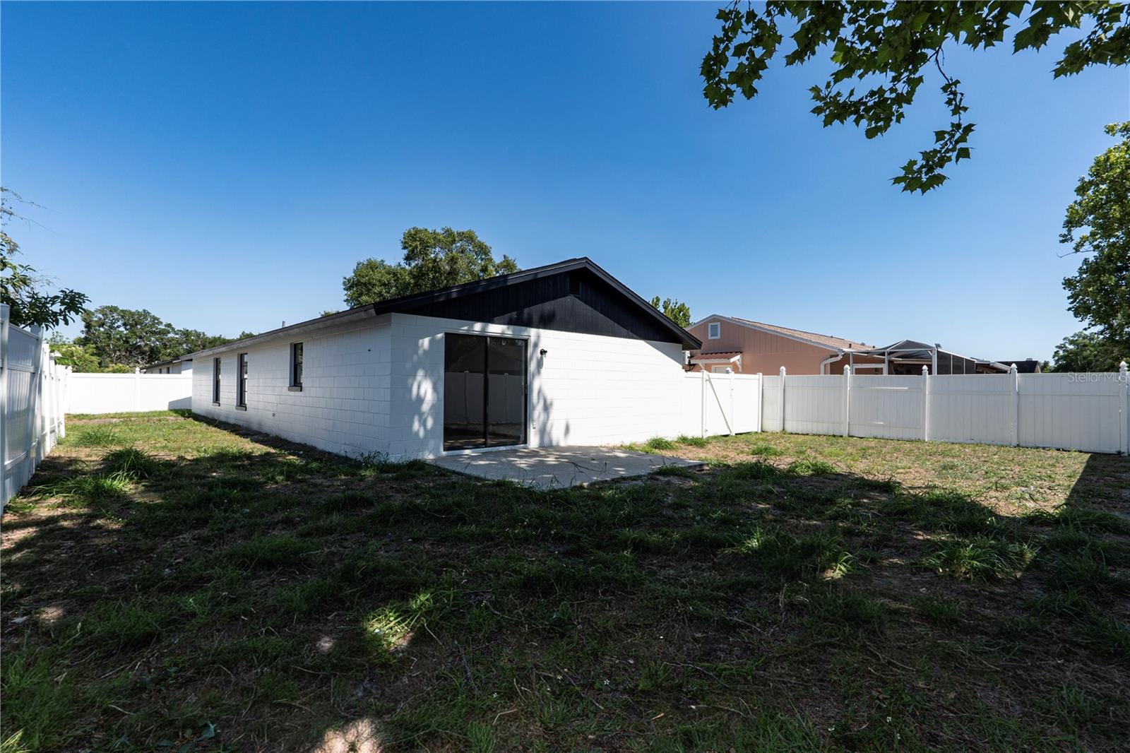 9501 CAMDEN HILL CT, TAMPA, FL, 33615