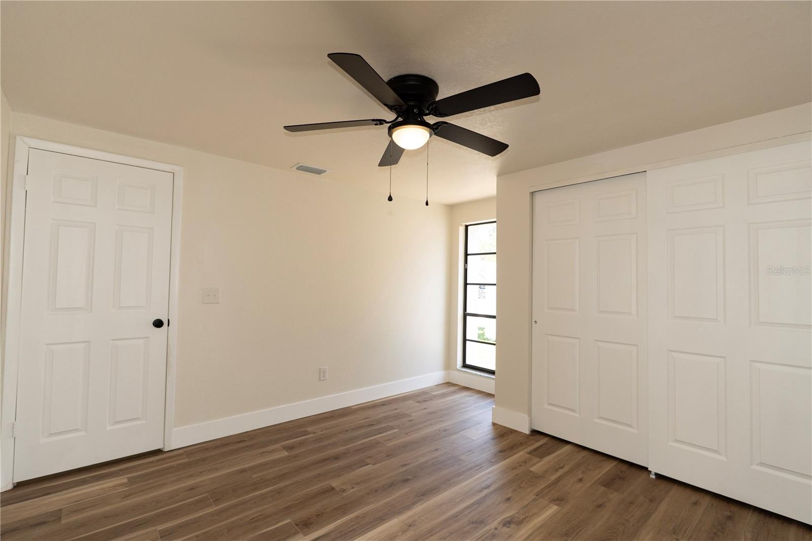9501 CAMDEN HILL CT, TAMPA, FL, 33615