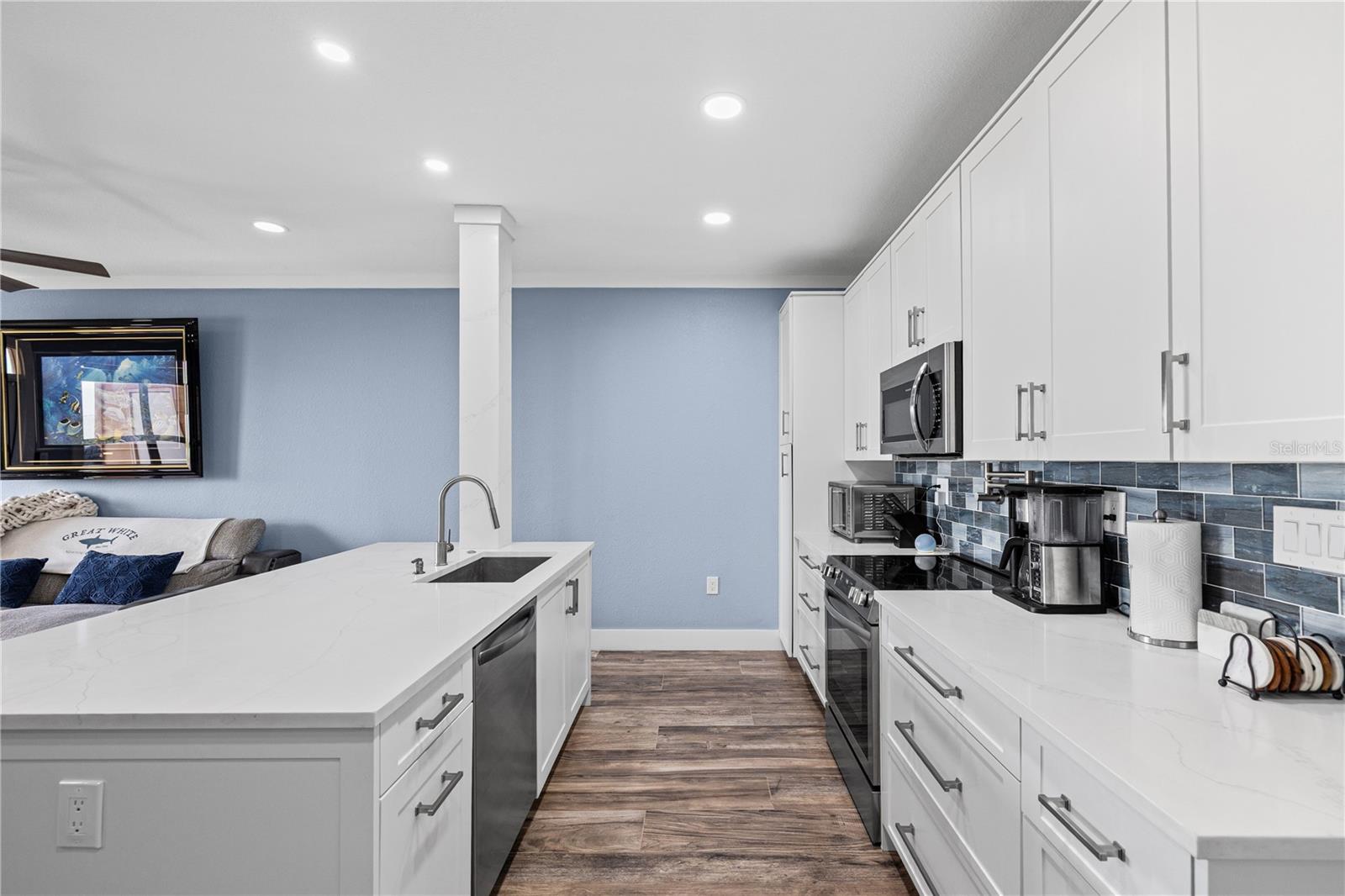 5000 CULBREATH KEY WAY #9-216, TAMPA, FL, 33611
