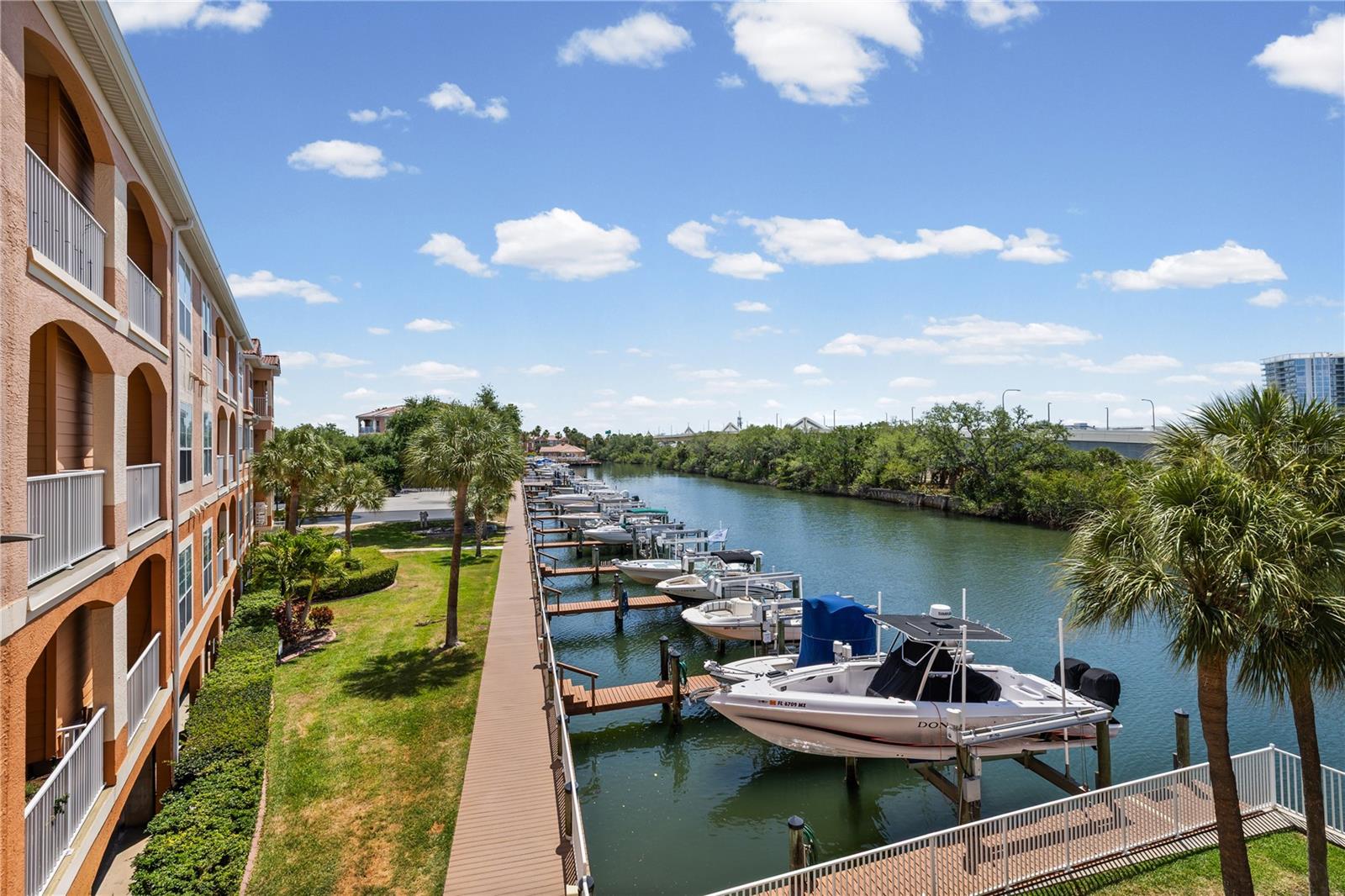 5000 CULBREATH KEY WAY #9-216, TAMPA, FL, 33611