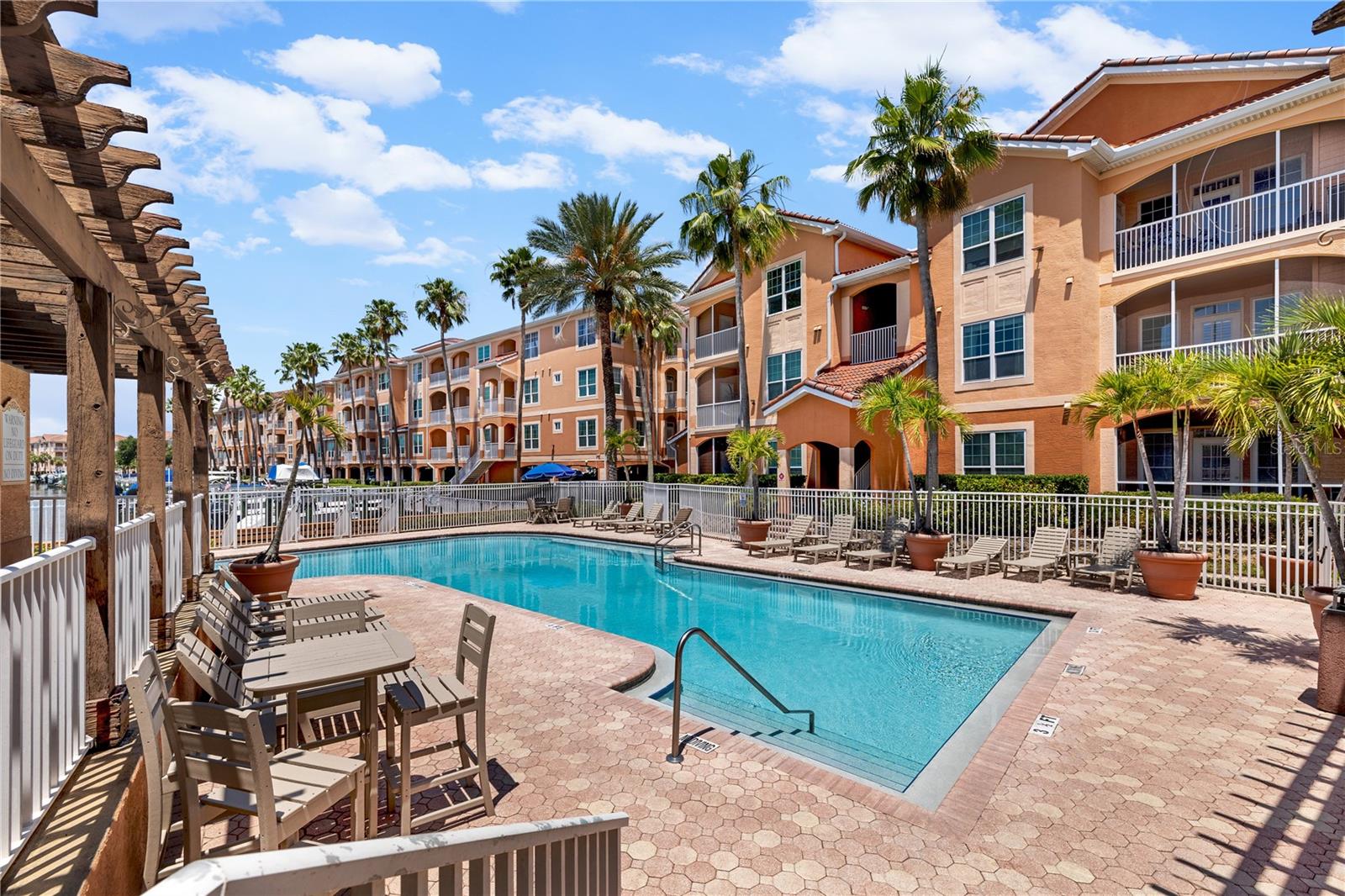 5000 CULBREATH KEY WAY #9-216, TAMPA, FL, 33611