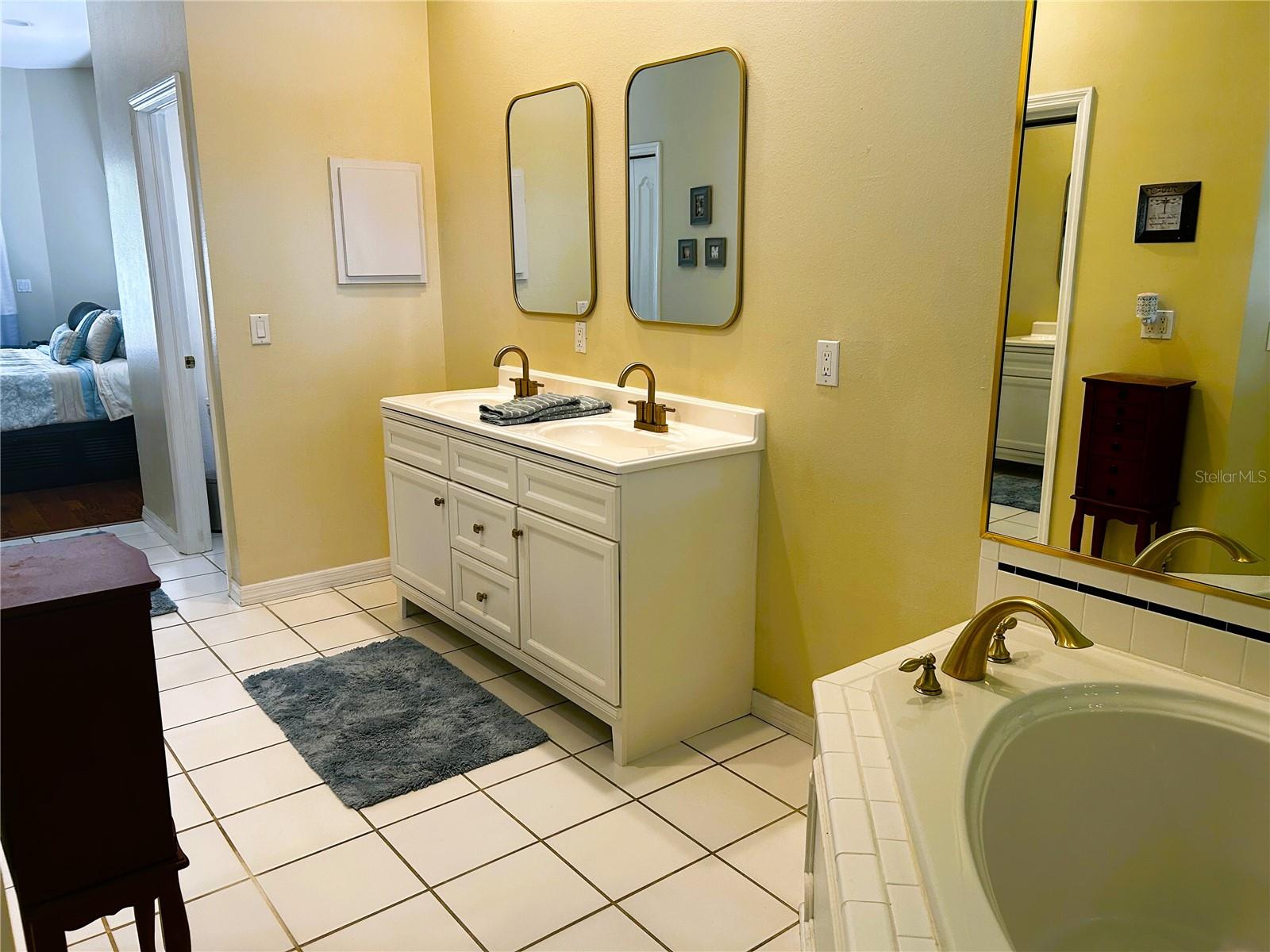 936 HAMILTON PLACE DR, LAKELAND, FL, 33813