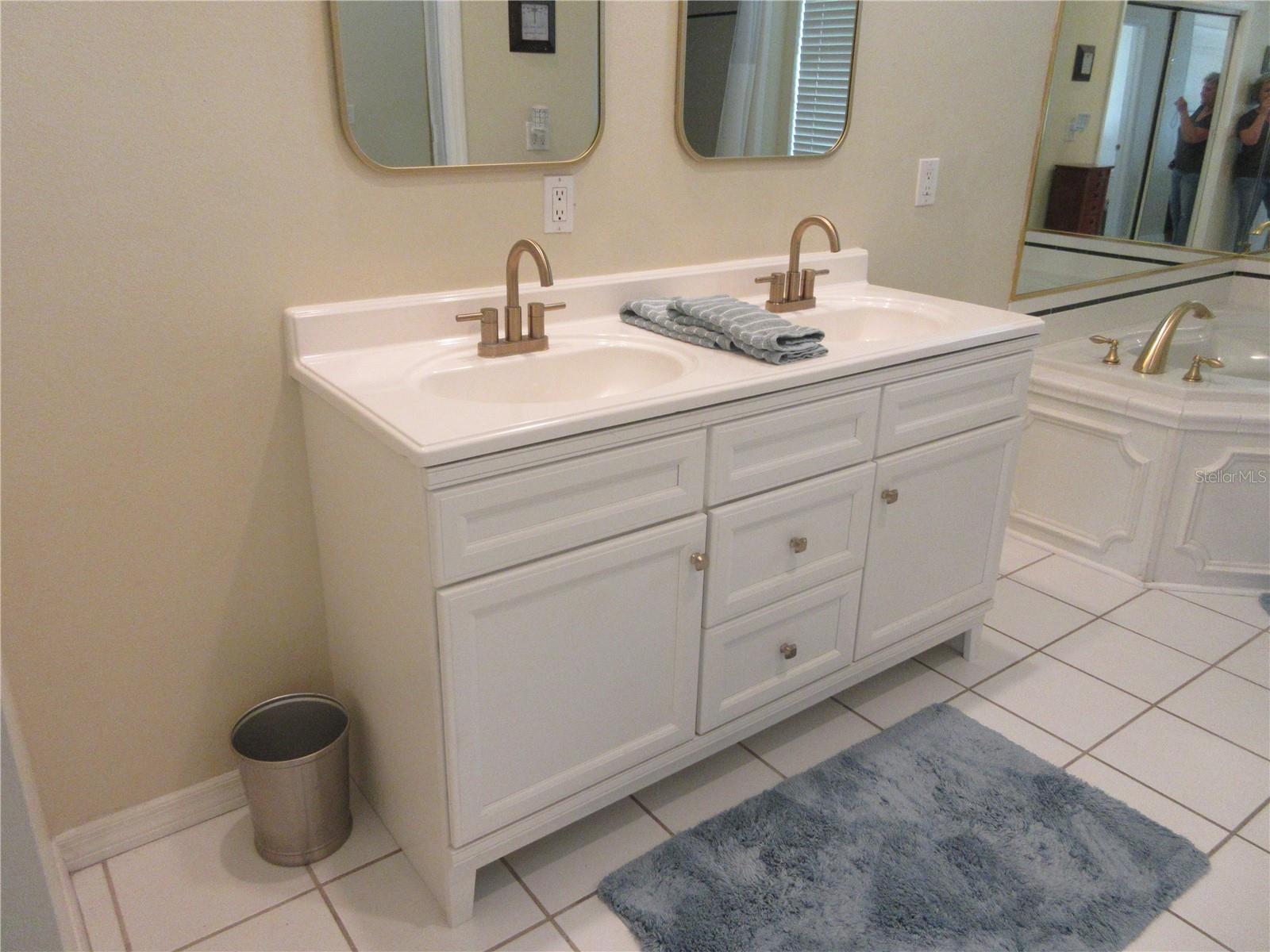 936 HAMILTON PLACE DR, LAKELAND, FL, 33813
