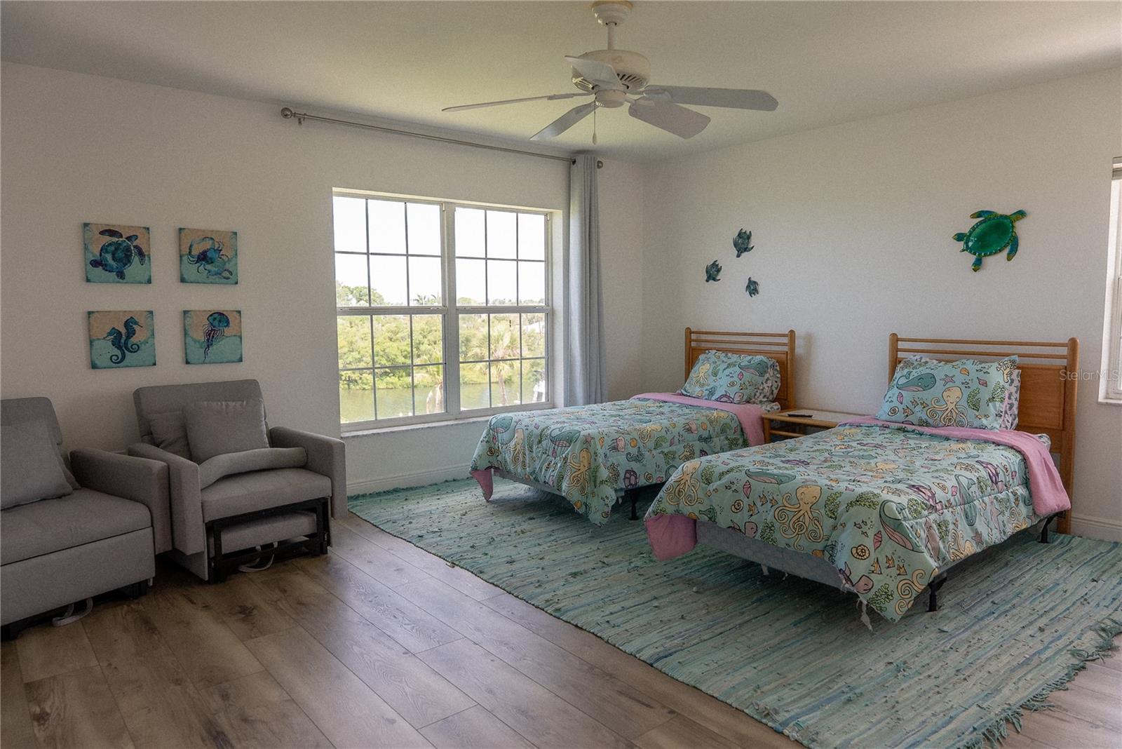 2424 BAY DR #2424/2426, BRADENTON, FL, 34207
