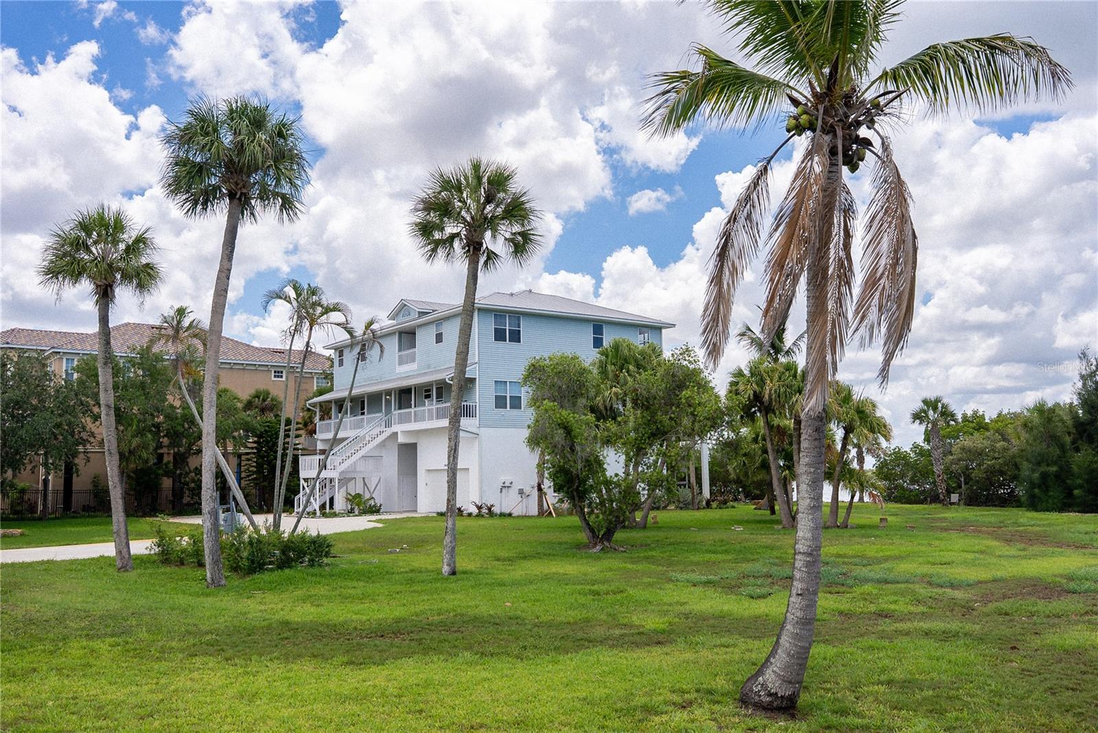 2424 BAY DR #2424/2426, BRADENTON, FL, 34207