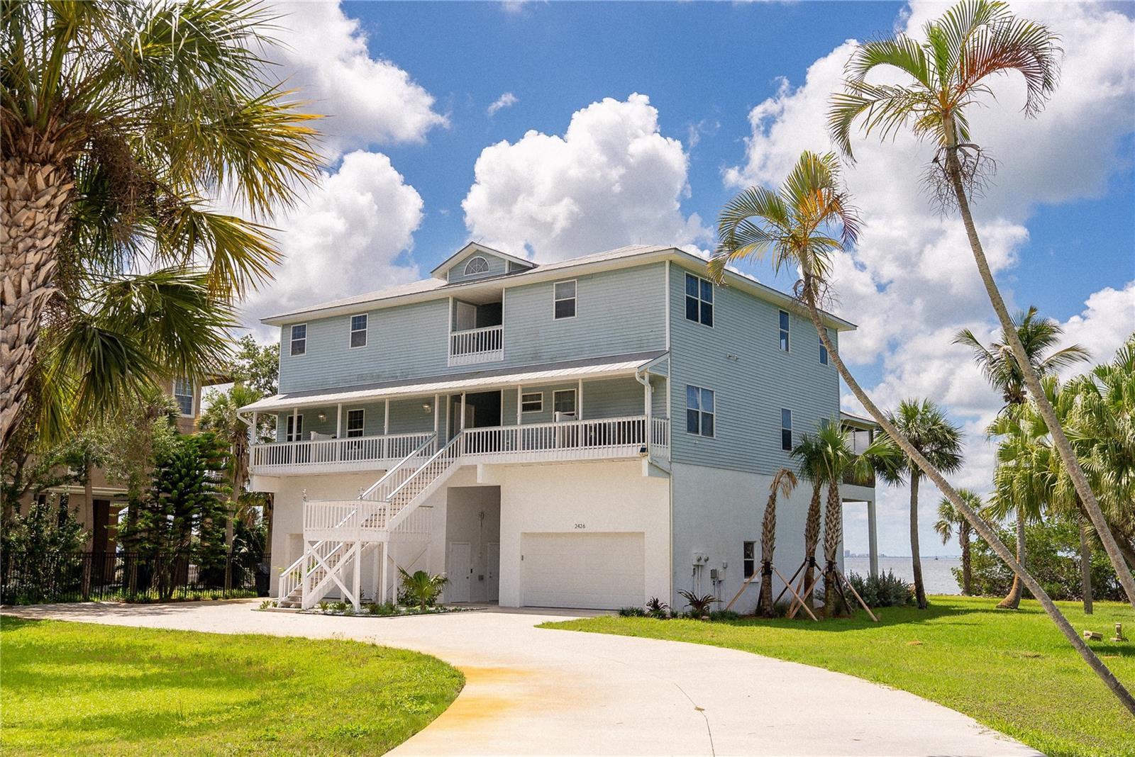 2424 BAY DR #2424/2426, BRADENTON, FL, 34207