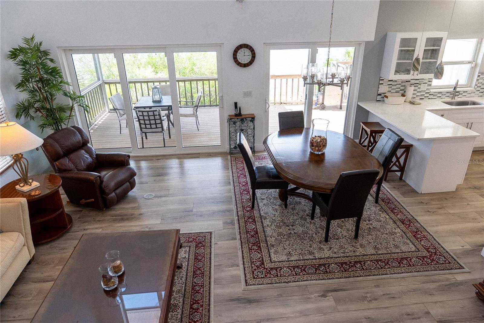 2424 BAY DR #2424/2426, BRADENTON, FL, 34207