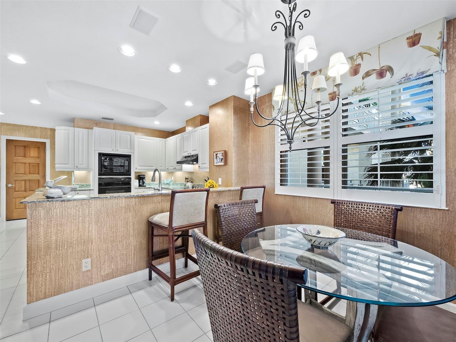 2185 GULF OF MEXICO DR #212, LONGBOAT KEY, FL, 34228