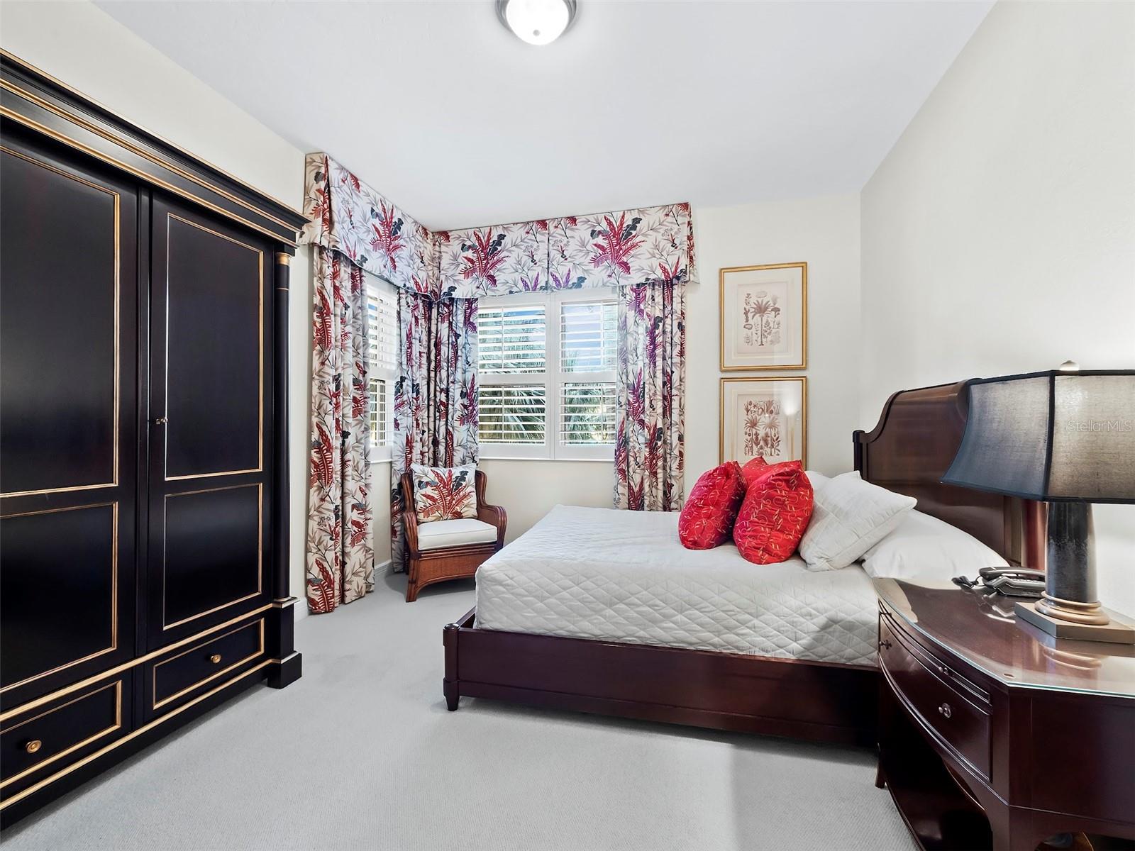 2185 GULF OF MEXICO DR #212, LONGBOAT KEY, FL, 34228