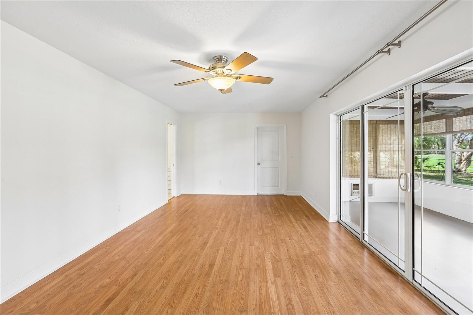 6827 TEQUESTA DR, SEMINOLE, FL, 33777