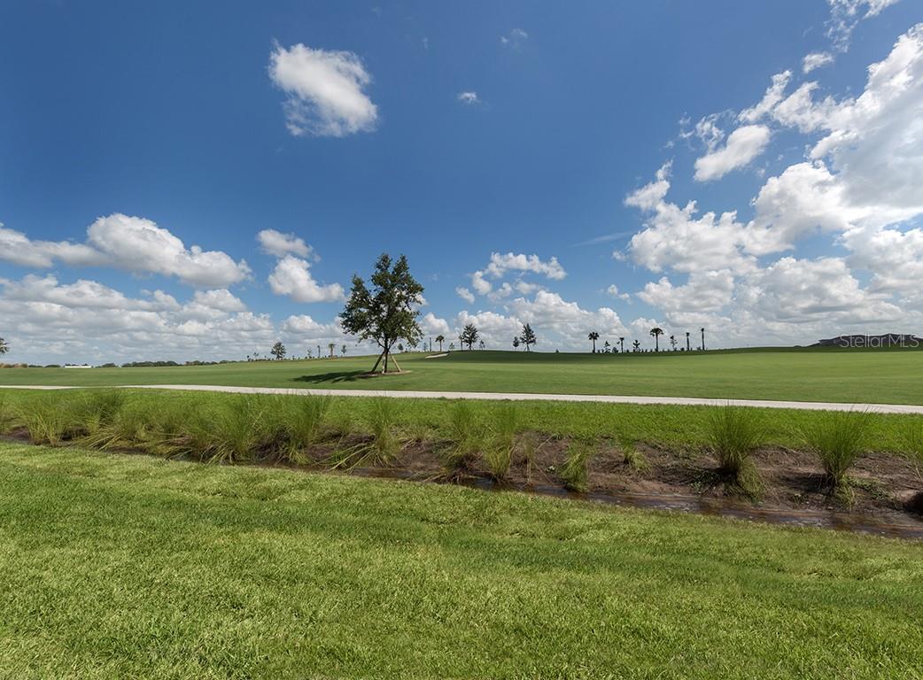 5528 PALMER CIR #105, LAKEWOOD RANCH, FL, 34211