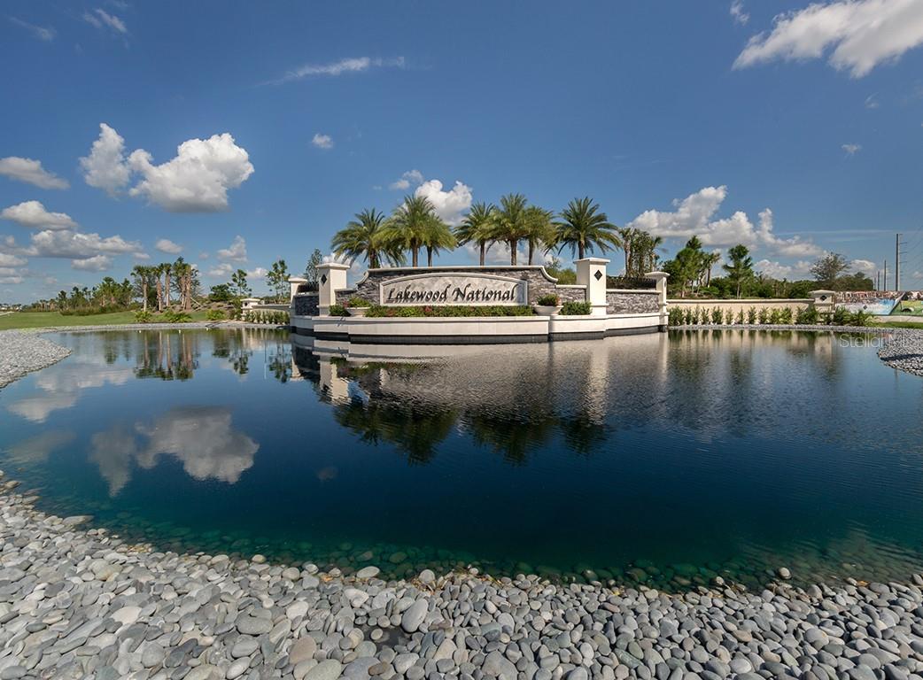 5528 PALMER CIR #105, LAKEWOOD RANCH, FL, 34211