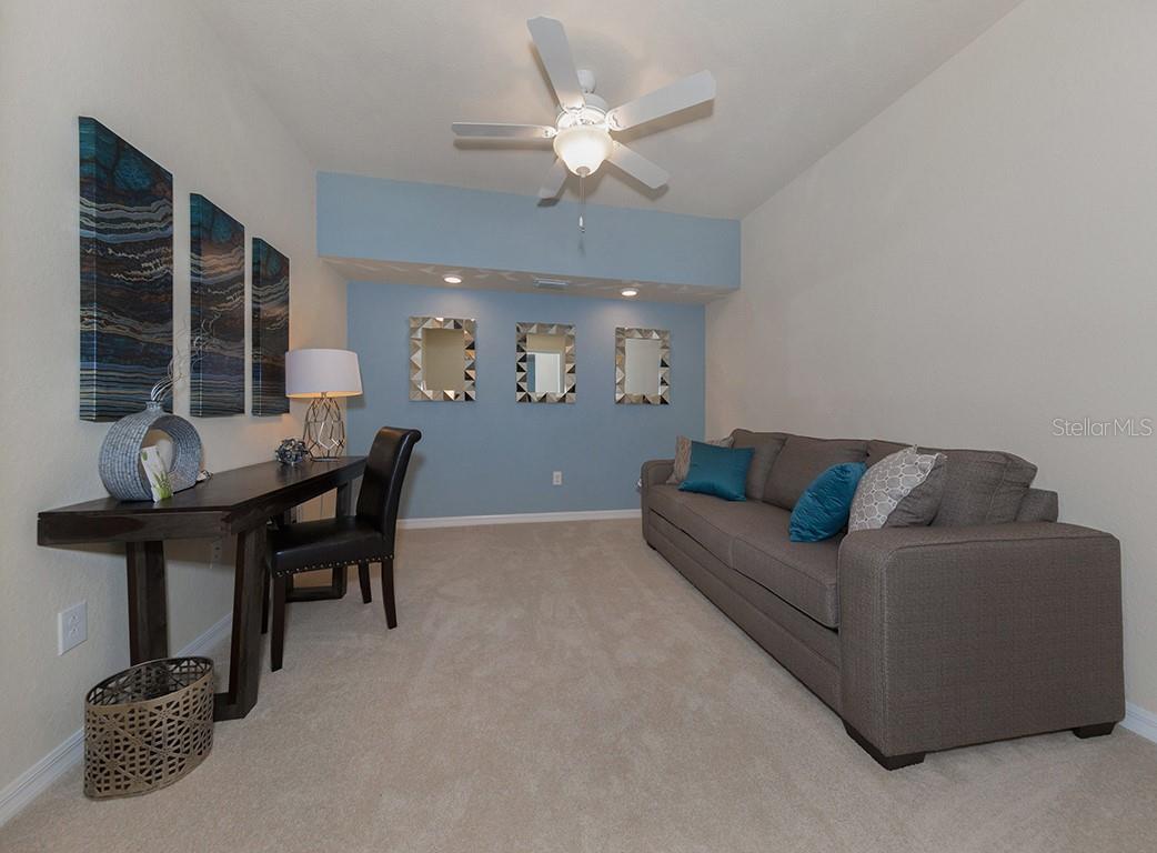 5528 PALMER CIR #105, LAKEWOOD RANCH, FL, 34211