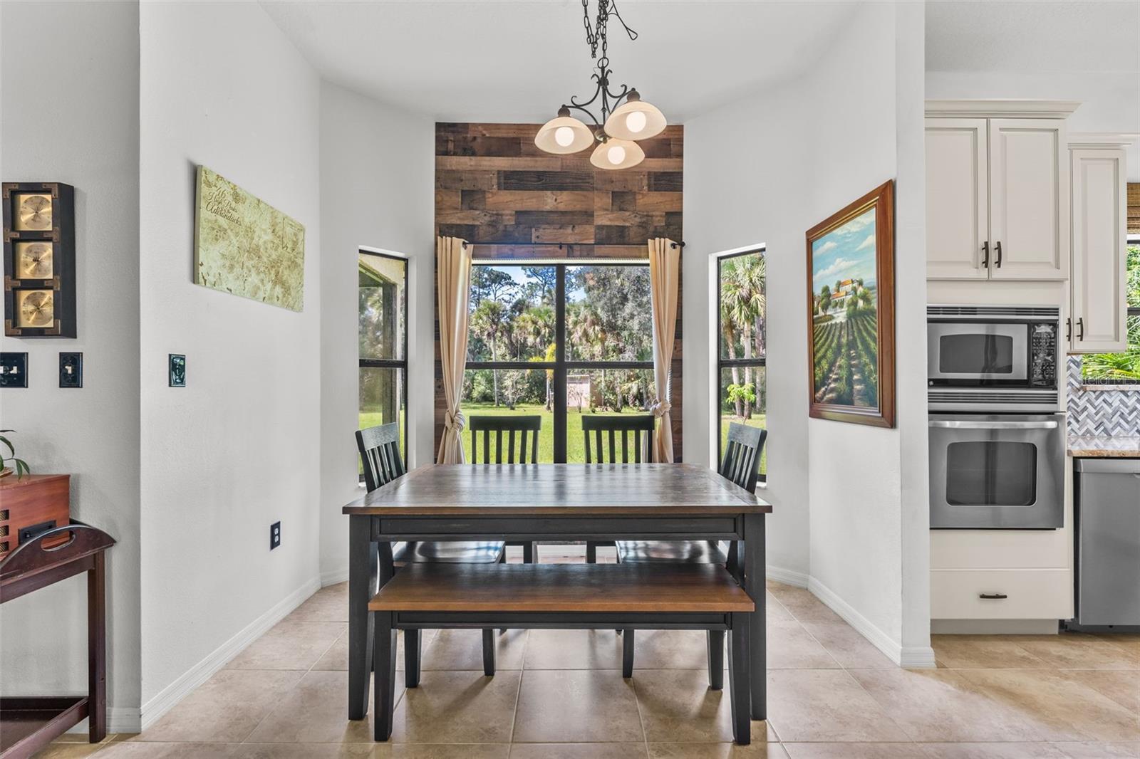 5560 BOB WHITE TRL, MIMS, FL, 32754