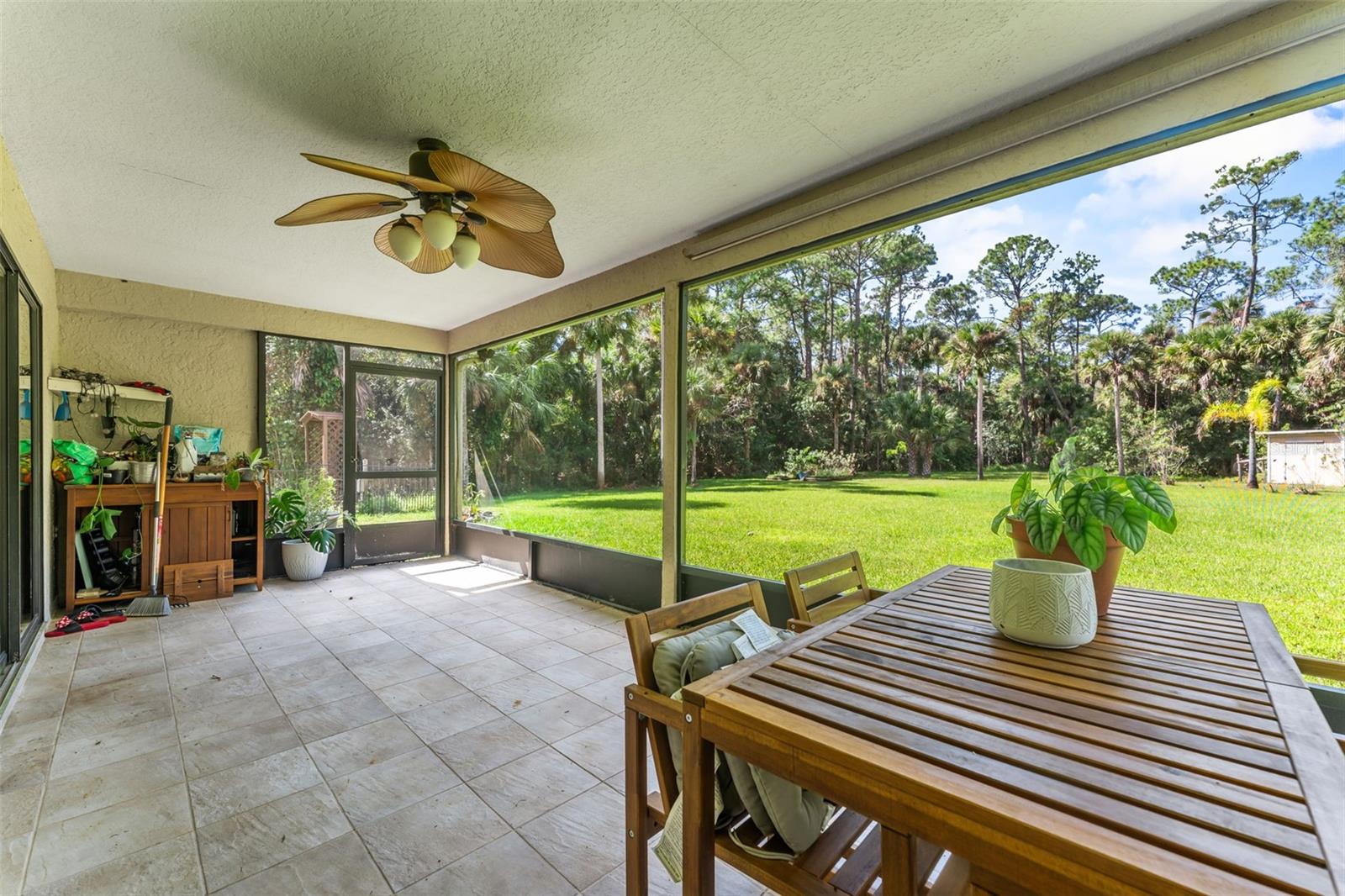 5560 BOB WHITE TRL, MIMS, FL, 32754