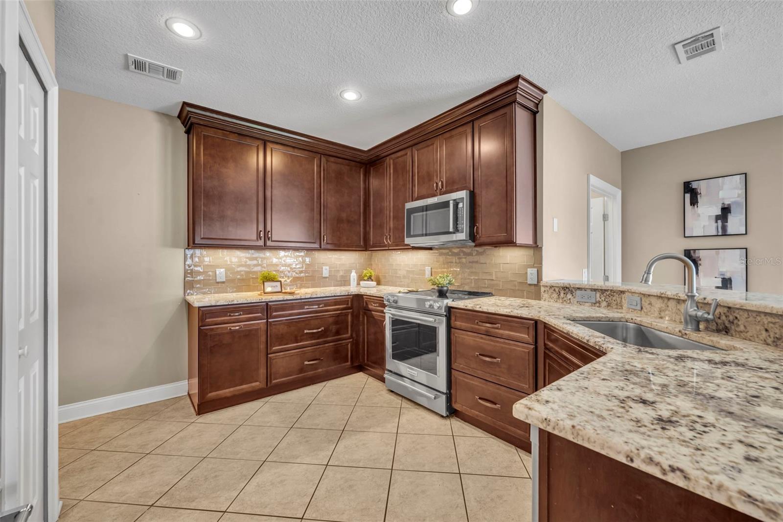 LOST CREEK, WINTER PARK, FL, 32792