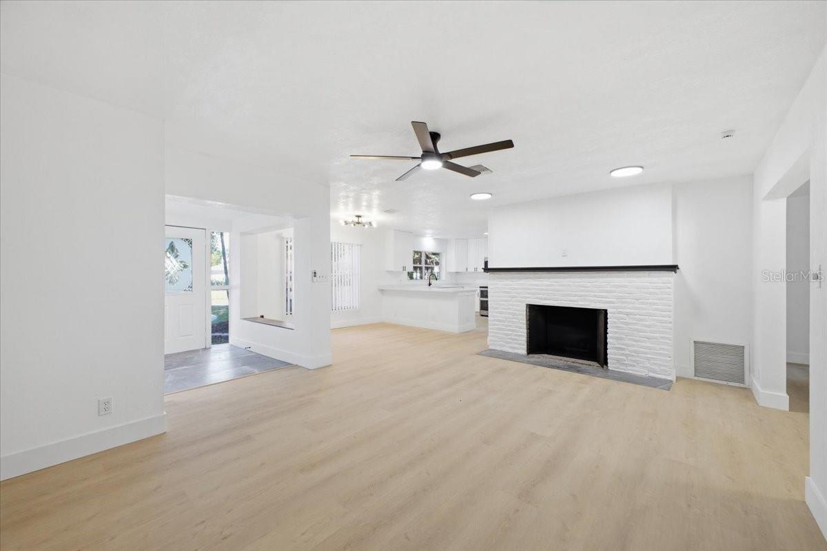 3308 3RD AVE W, BRADENTON, FL, 34205