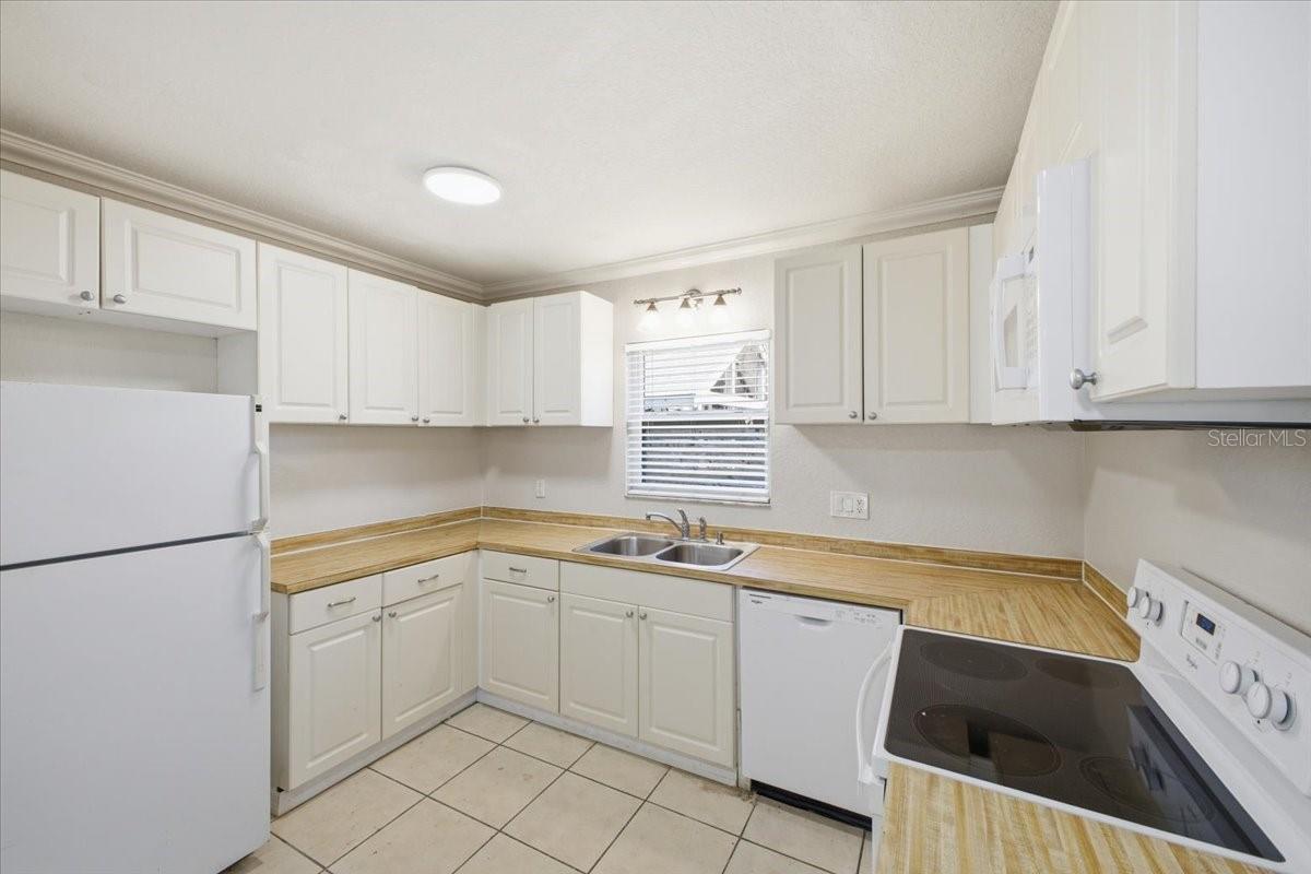 3308 3RD AVE W, BRADENTON, FL, 34205