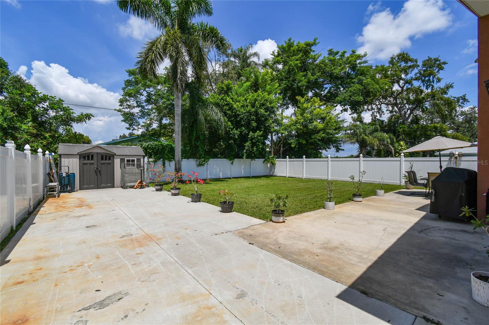 3225 71ST AVE N, ST PETERSBURG, FL, 33702