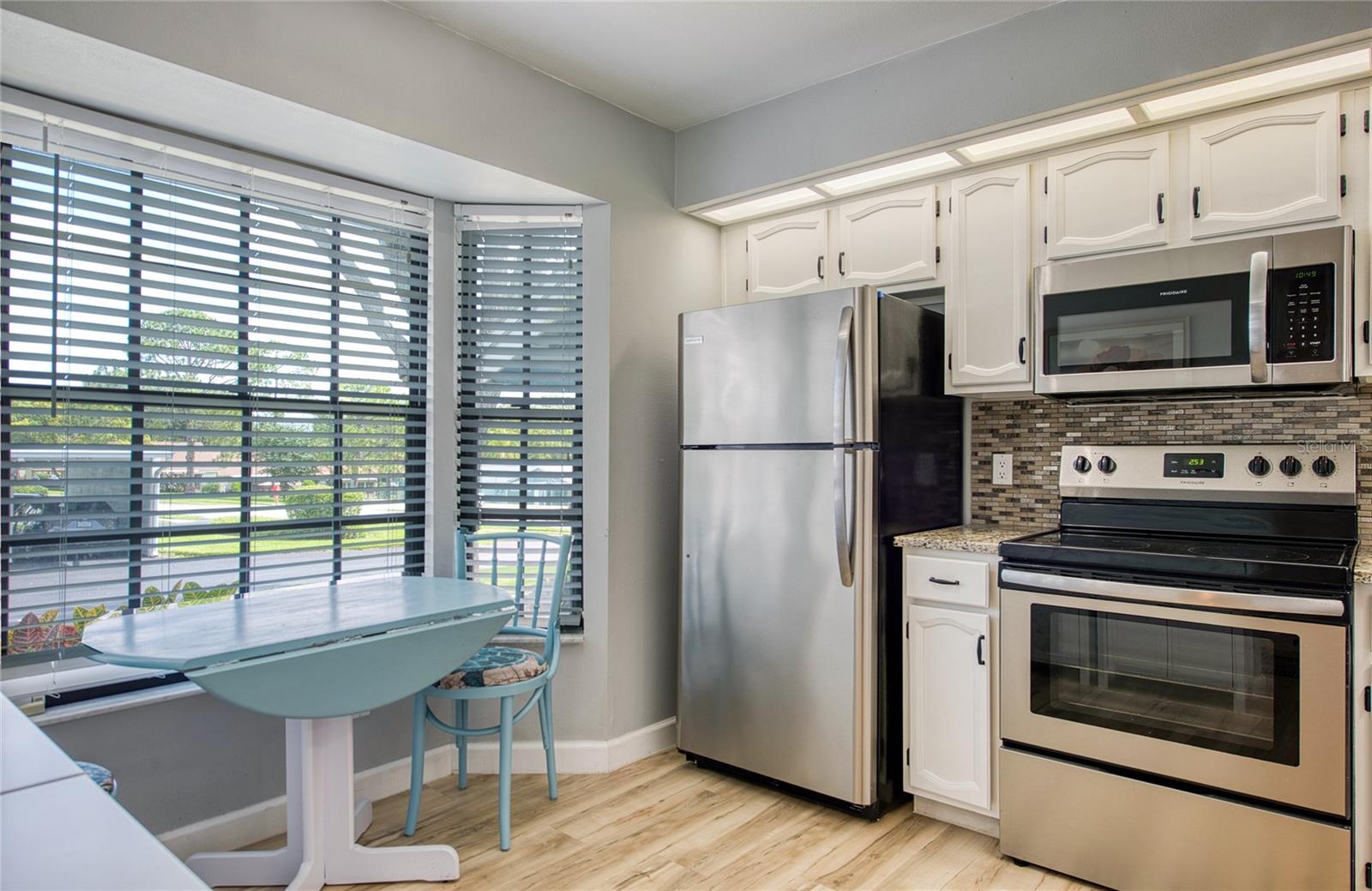 2478 BENTLEY DR, PALM HARBOR, FL, 34684