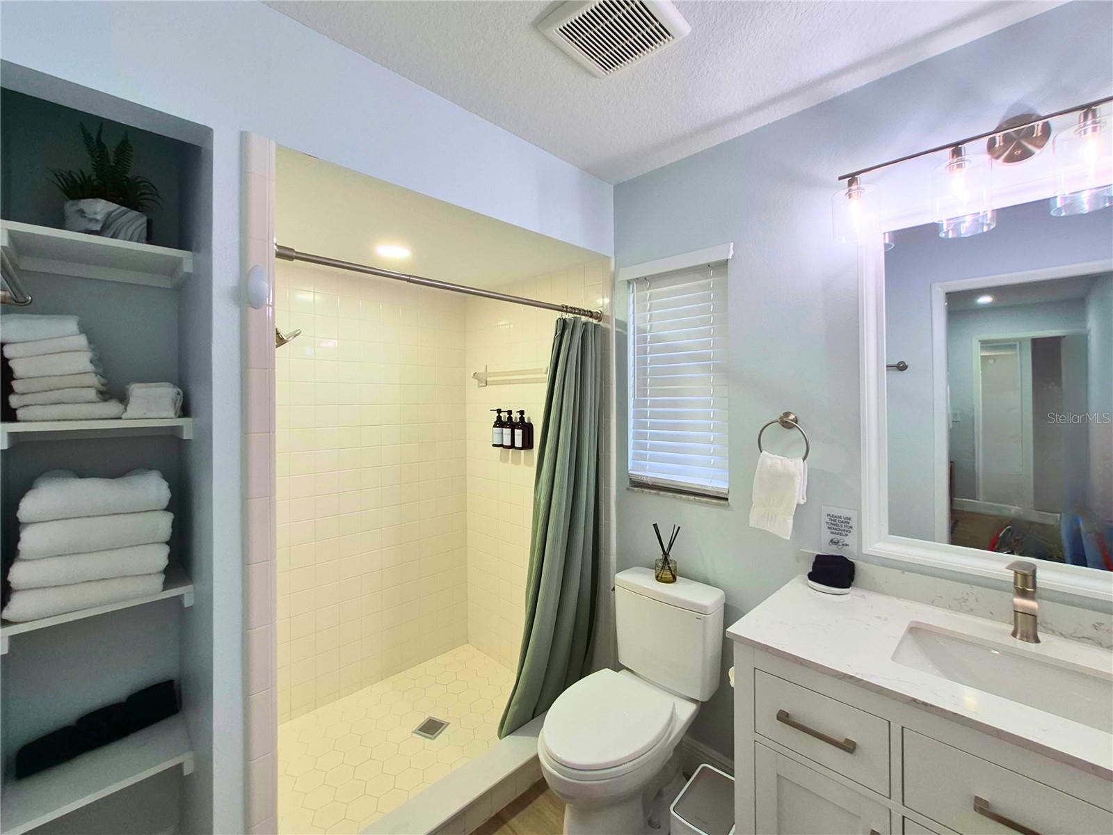 5314 36TH AVENUE DR W, BRADENTON, FL, 34209