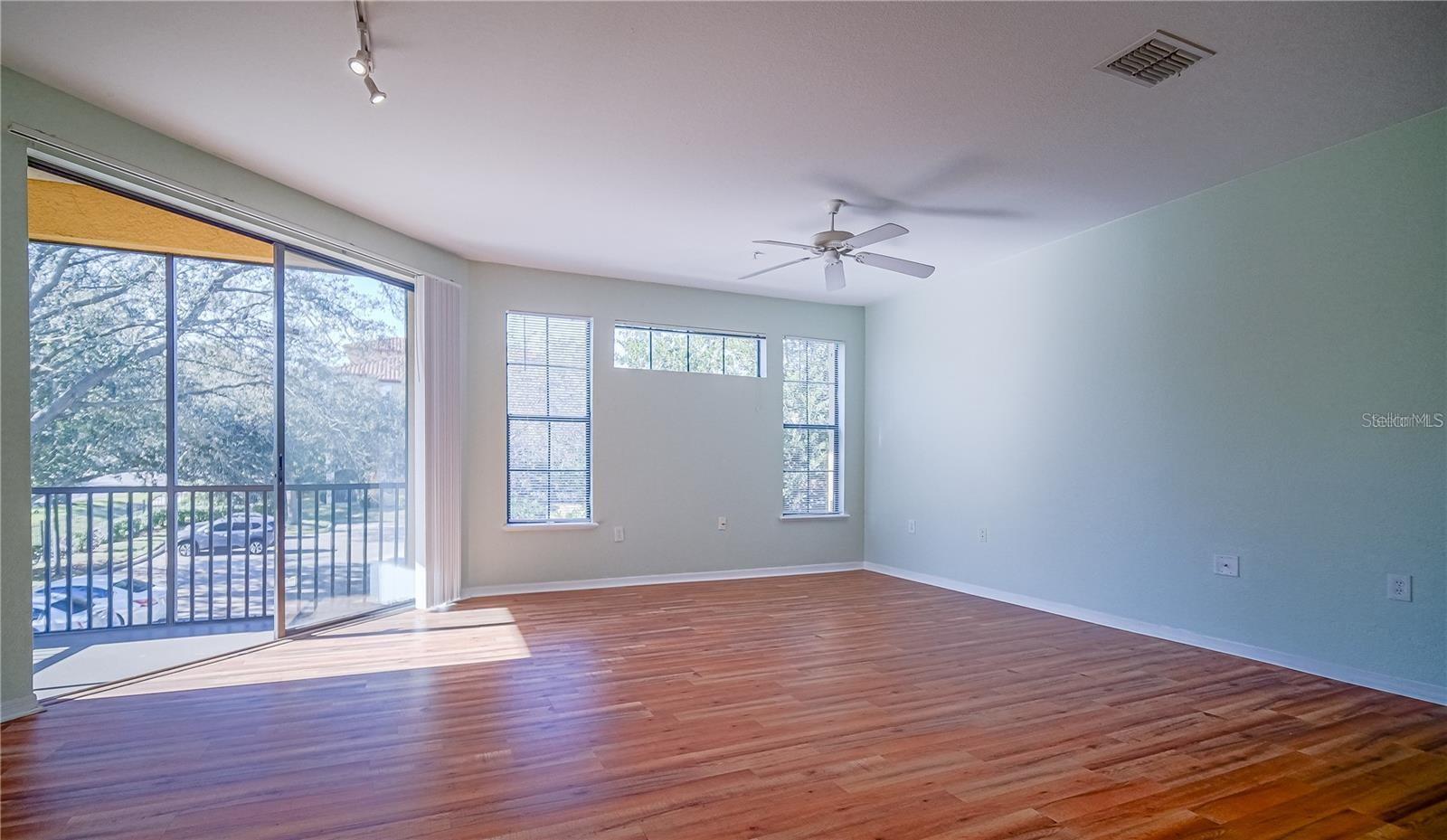 6157 METROWEST BLVD #207, ORLANDO, FL, 32835