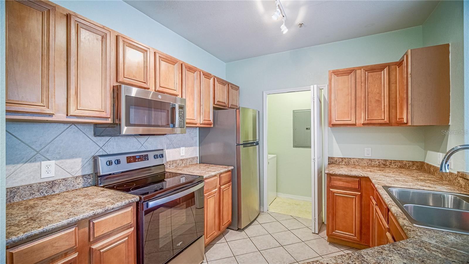 6157 METROWEST BLVD #207, ORLANDO, FL, 32835