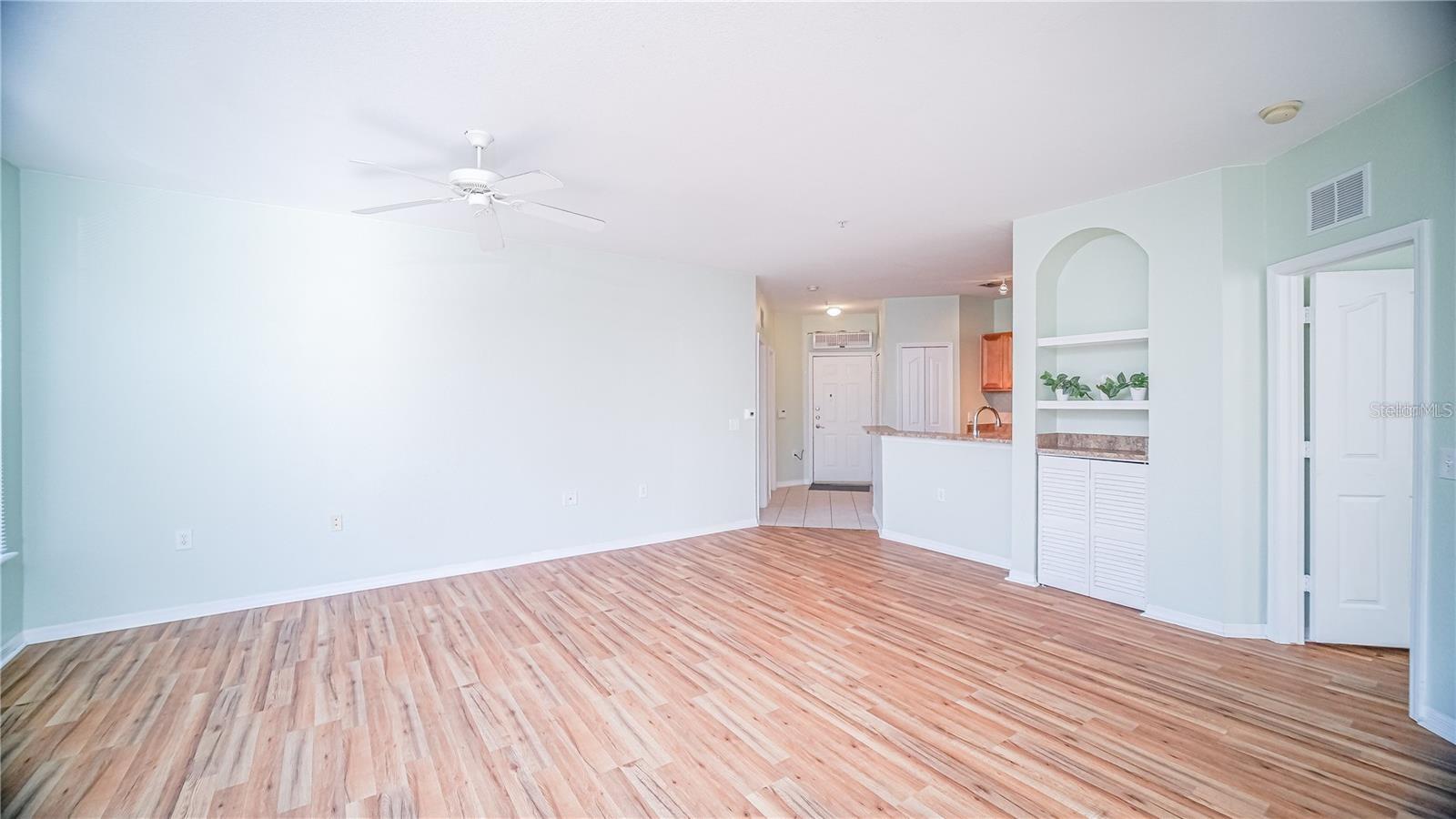 6157 METROWEST BLVD #207, ORLANDO, FL, 32835