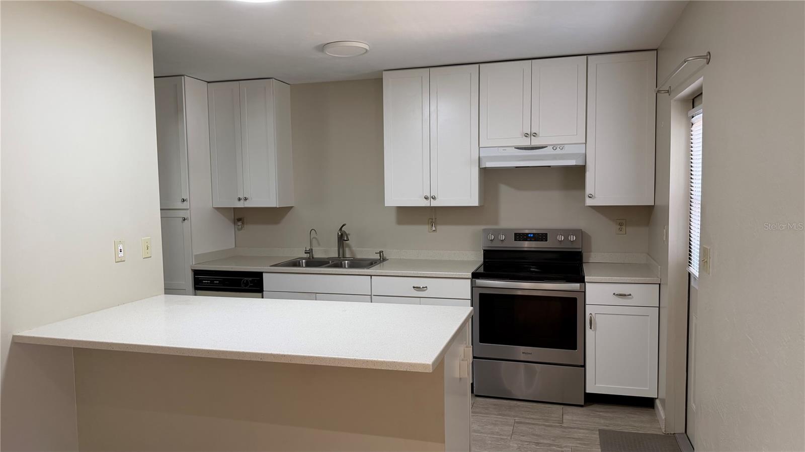 2170 ROBINHOOD TRL, SOUTH DAYTONA, FL, 32119