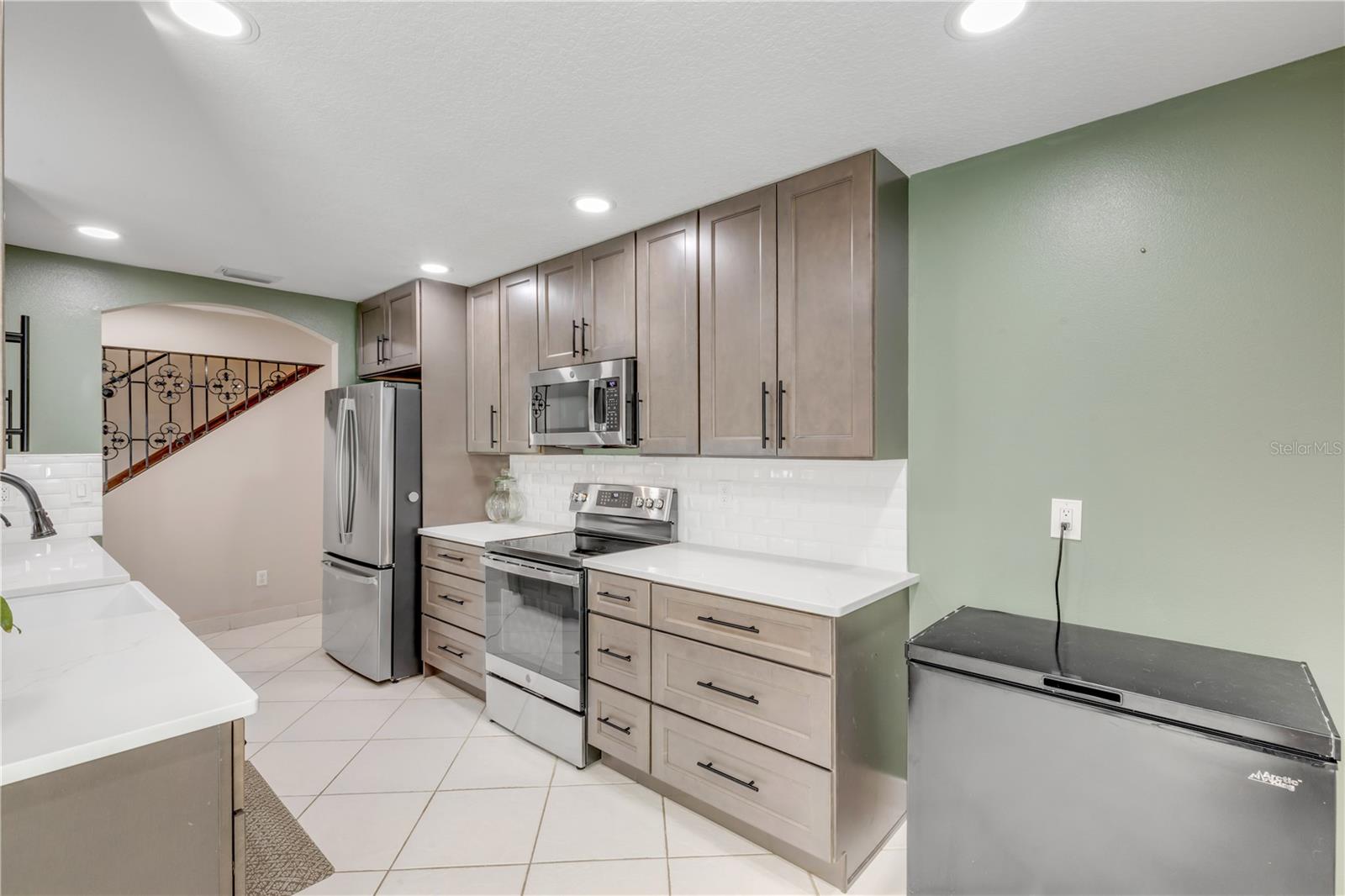 2236 DEERWOOD DR, NEW SMYRNA BEACH, FL, 32168