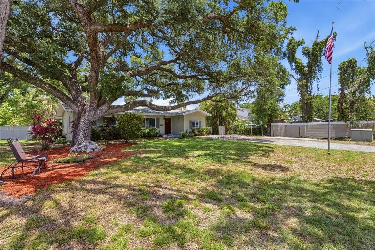 6031 71ST AVE N, PINELLAS PARK, FL, 33781