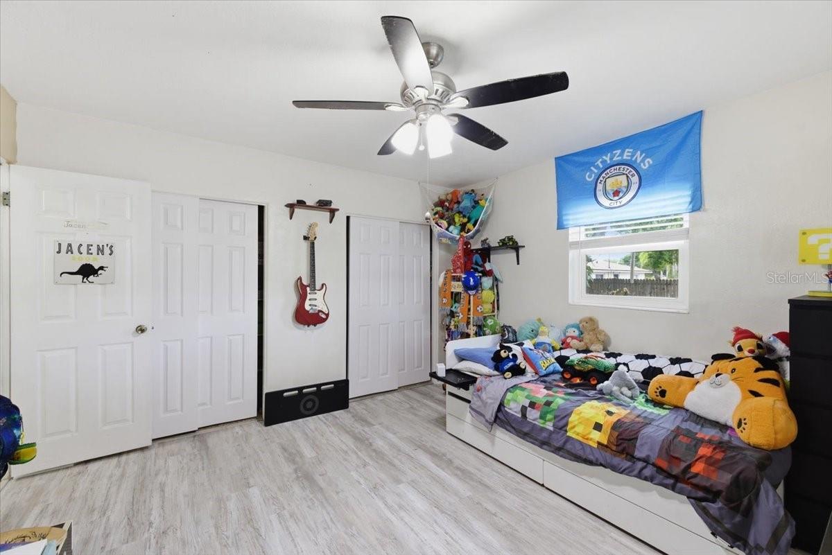 6031 71ST AVE N, PINELLAS PARK, FL, 33781