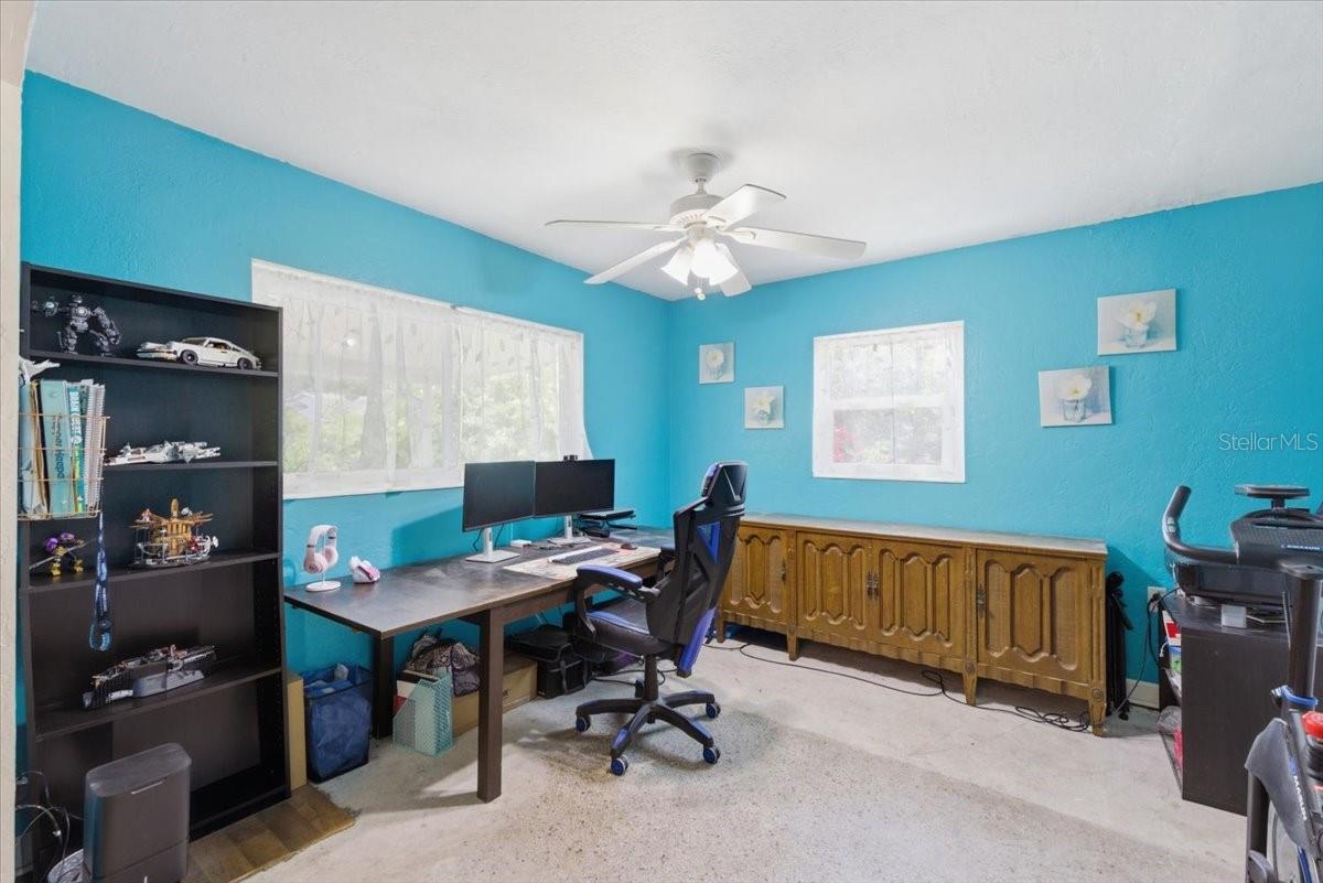 6031 71ST AVE N, PINELLAS PARK, FL, 33781