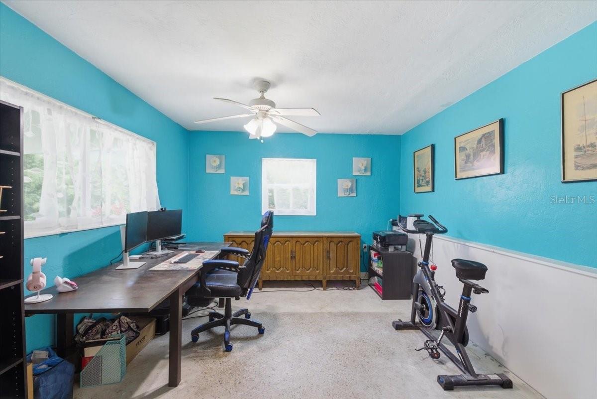 6031 71ST AVE N, PINELLAS PARK, FL, 33781