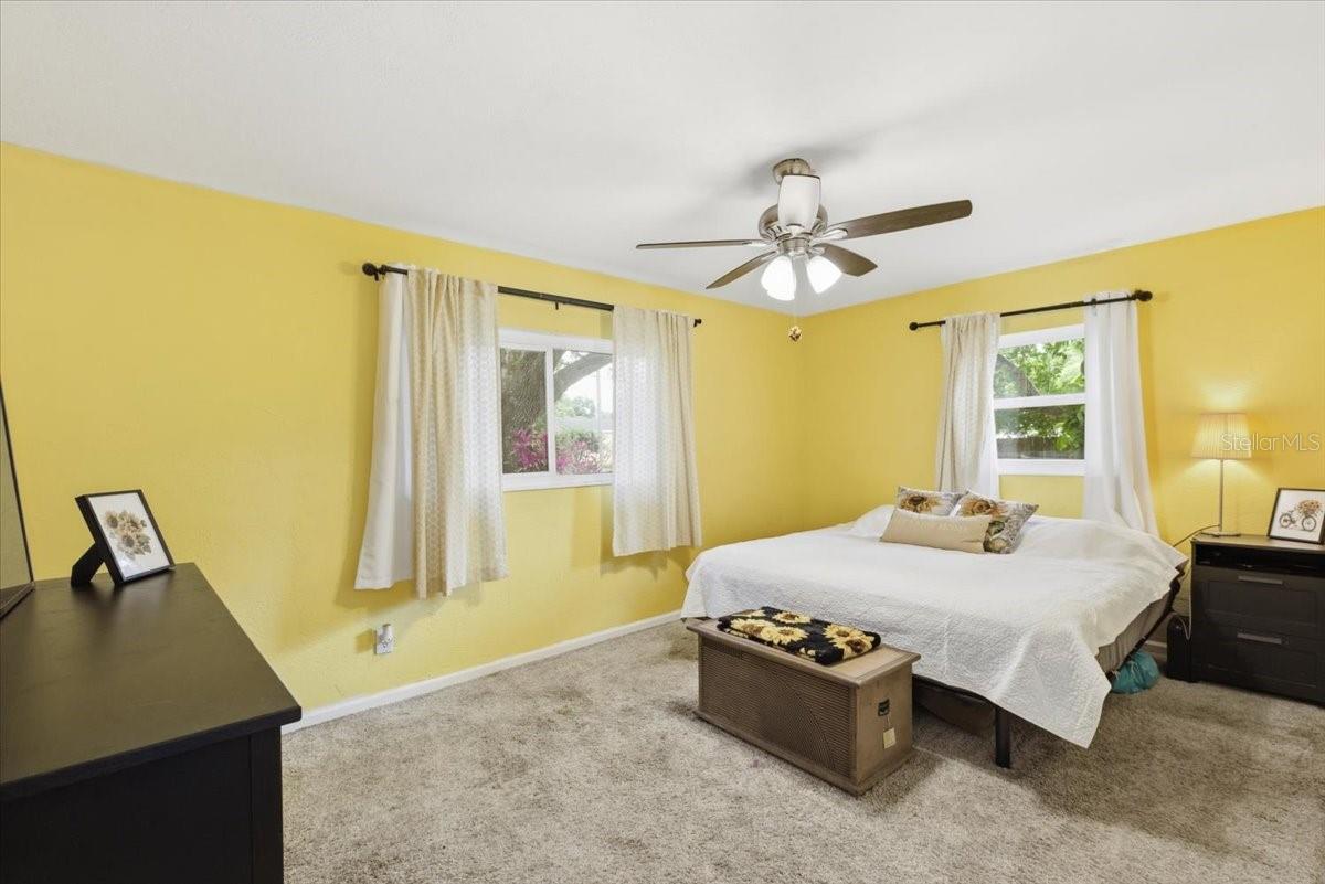 6031 71ST AVE N, PINELLAS PARK, FL, 33781