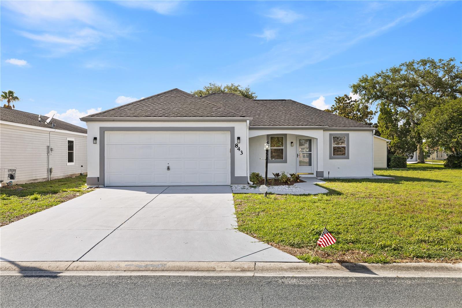 843 BOLIVAR ST, LADY LAKE, FL, 32159