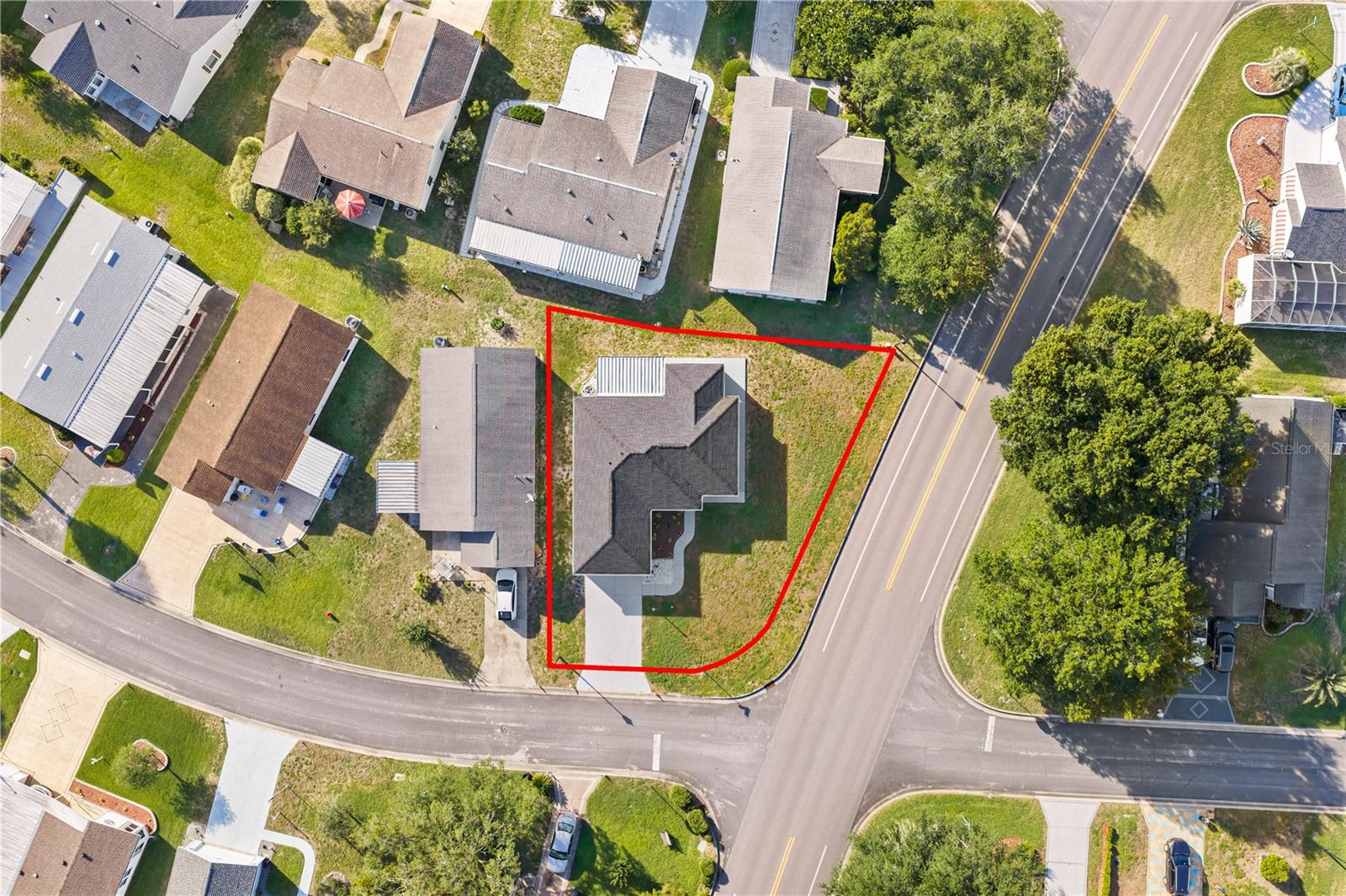 843 BOLIVAR ST, LADY LAKE, FL, 32159