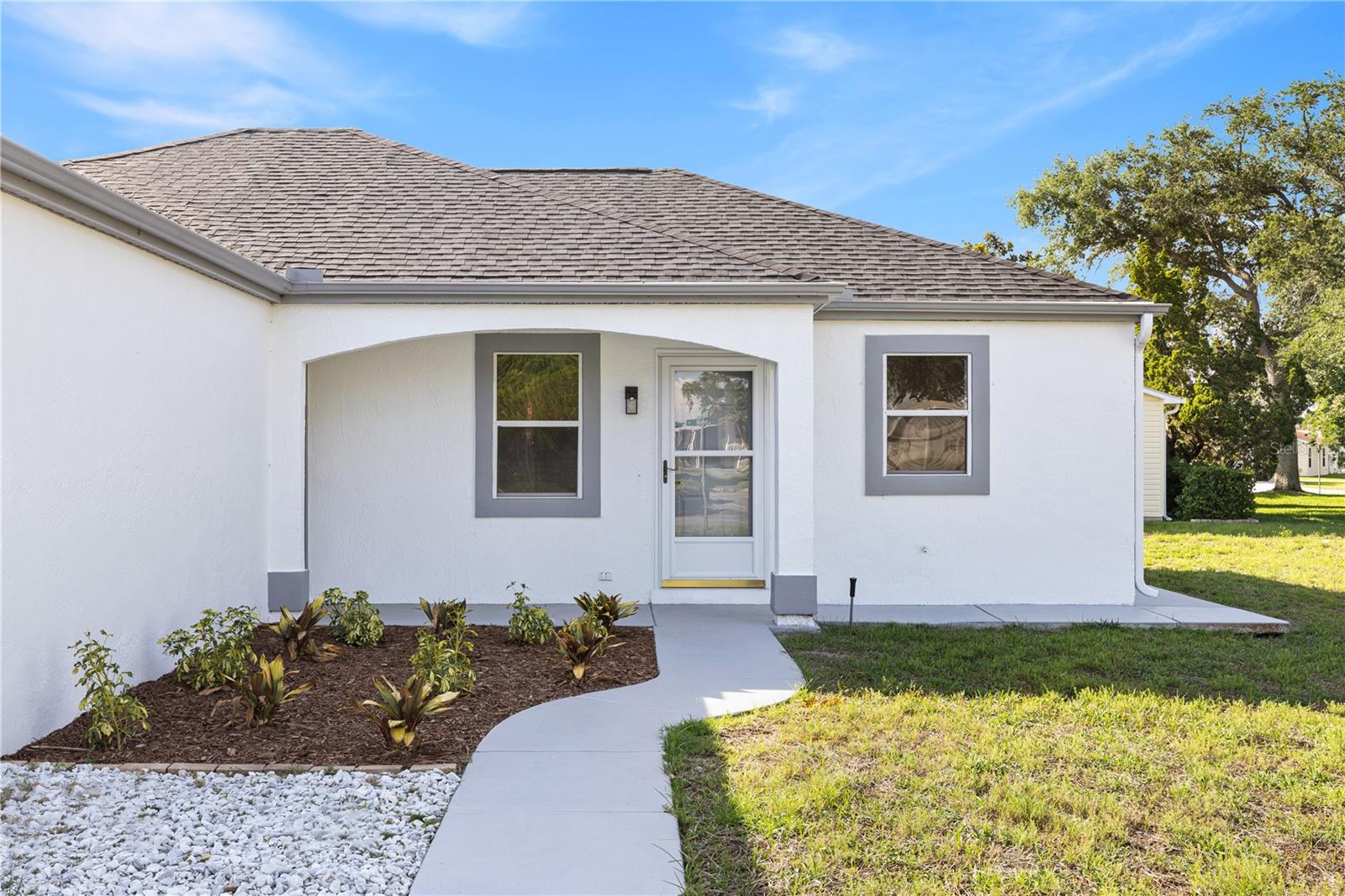 843 BOLIVAR ST, LADY LAKE, FL, 32159