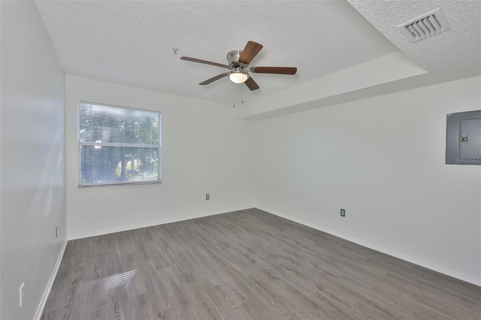 2400 FEATHER SOUND DR #1412, CLEARWATER, FL, 33762