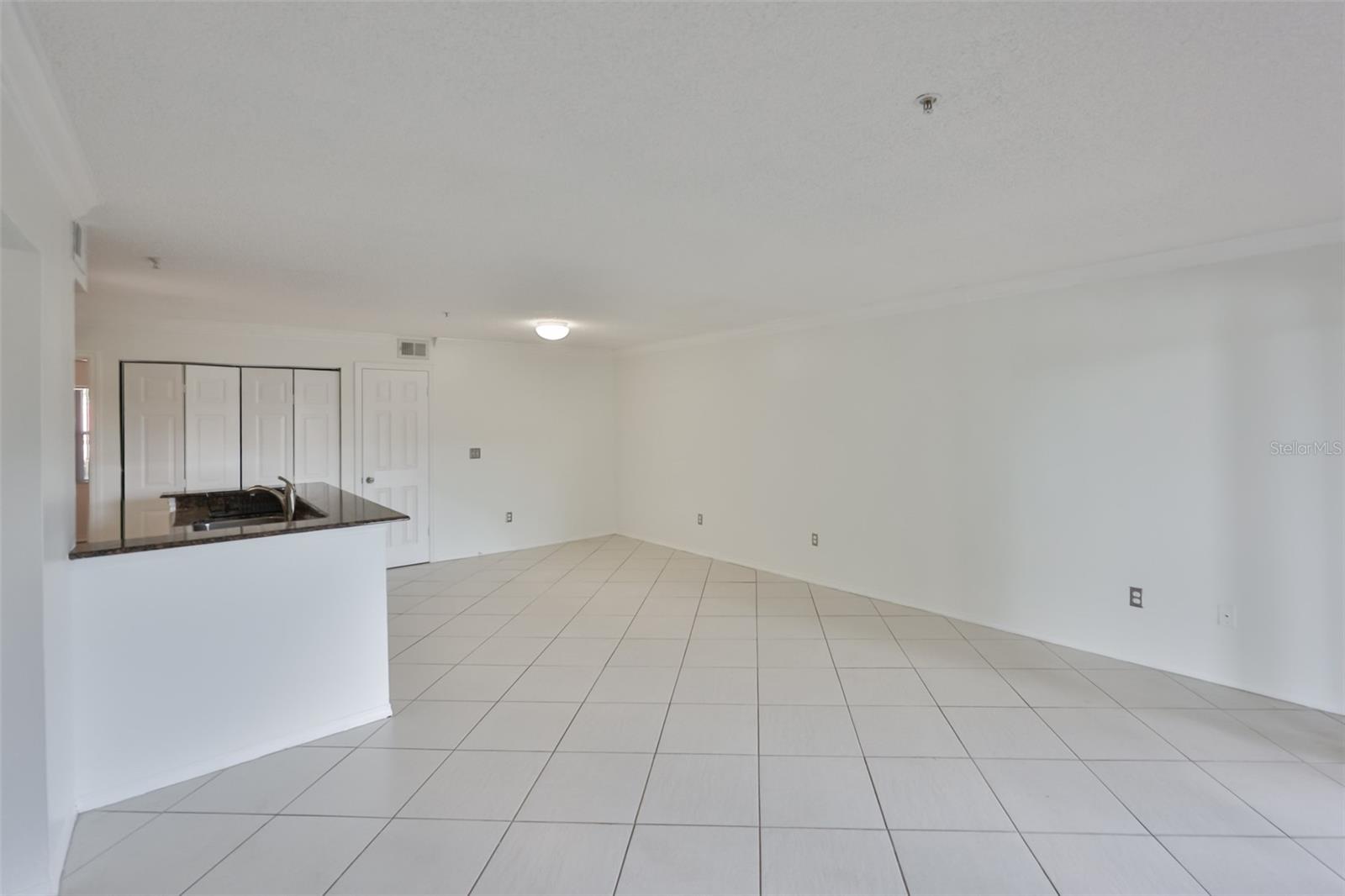 2400 FEATHER SOUND DR #1412, CLEARWATER, FL, 33762