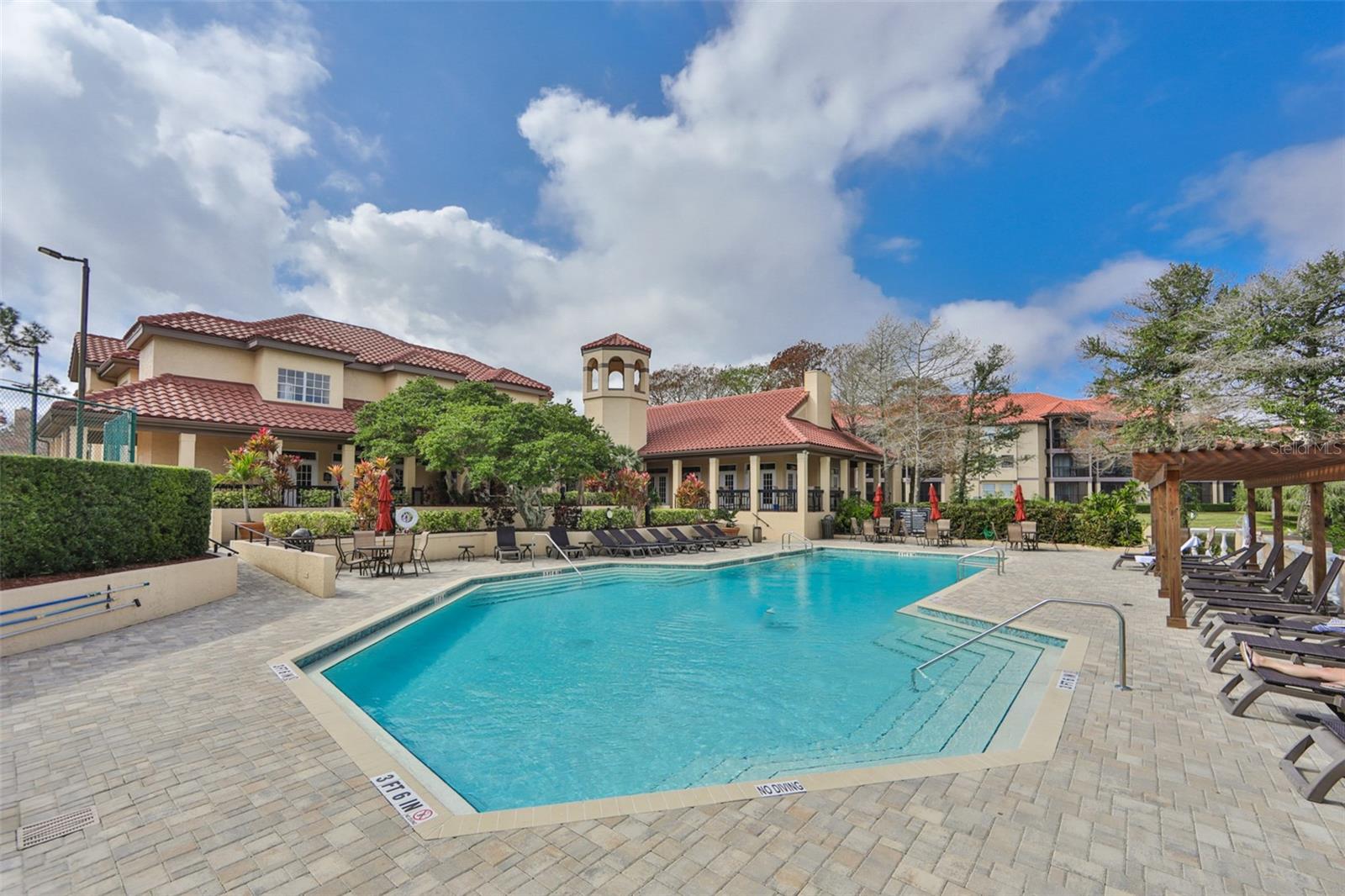 2400 FEATHER SOUND DR #1412, CLEARWATER, FL, 33762