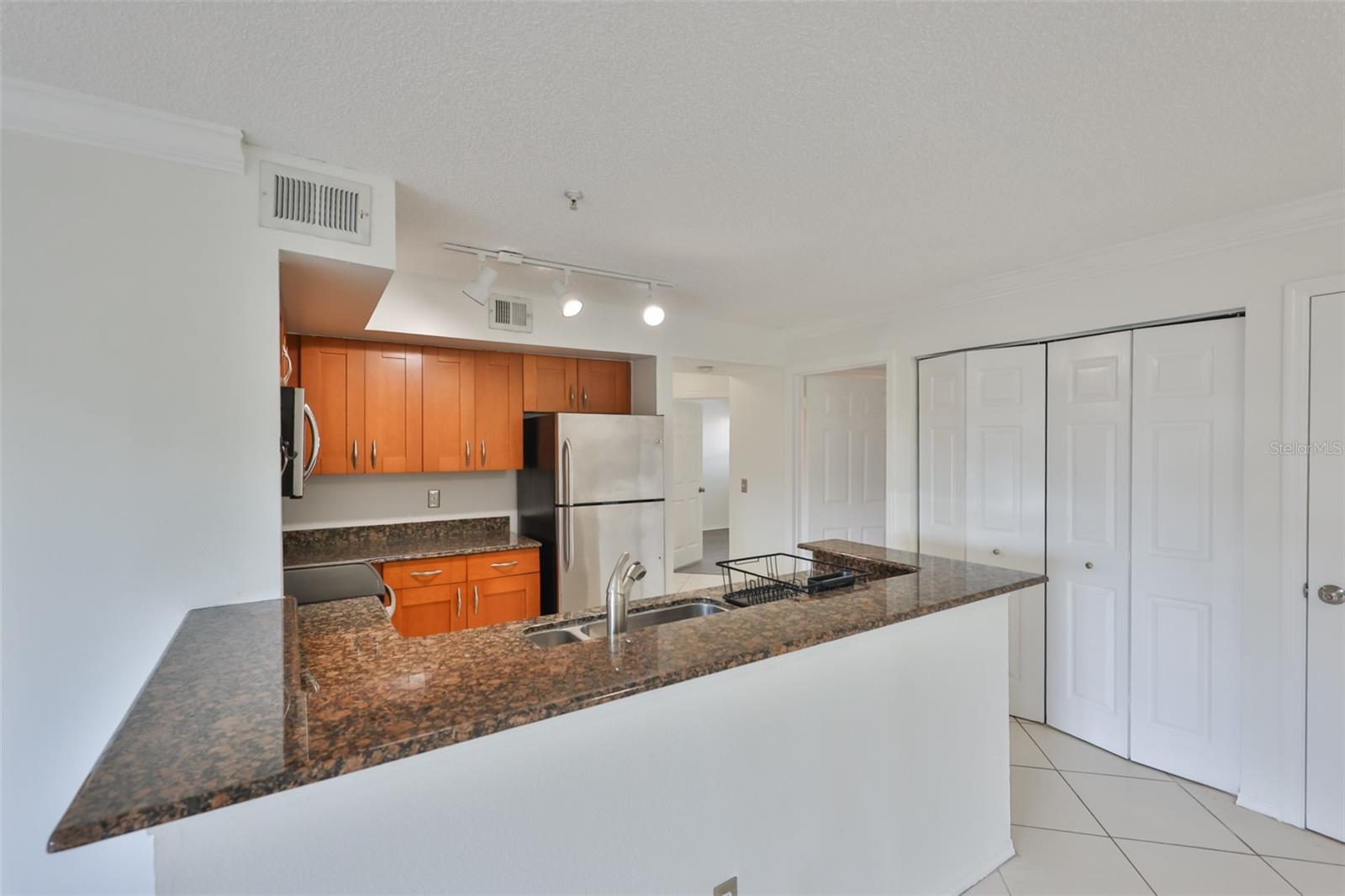 2400 FEATHER SOUND DR #1412, CLEARWATER, FL, 33762