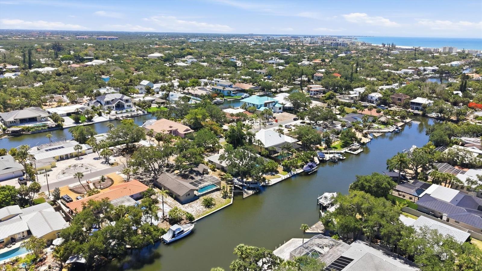 5108 SANDY SHORE AVE, SARASOTA, FL, 34242