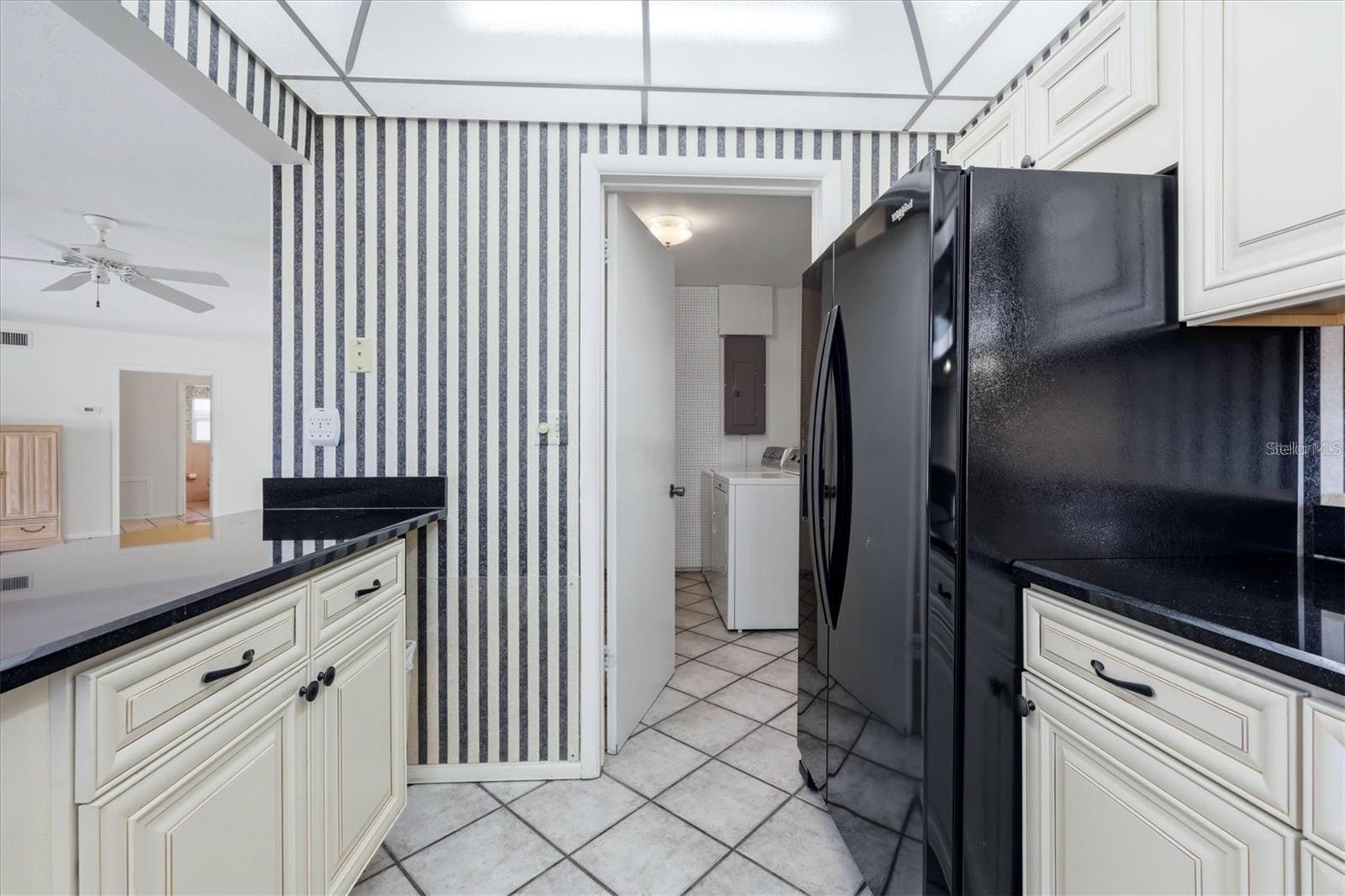 5108 SANDY SHORE AVE, SARASOTA, FL, 34242
